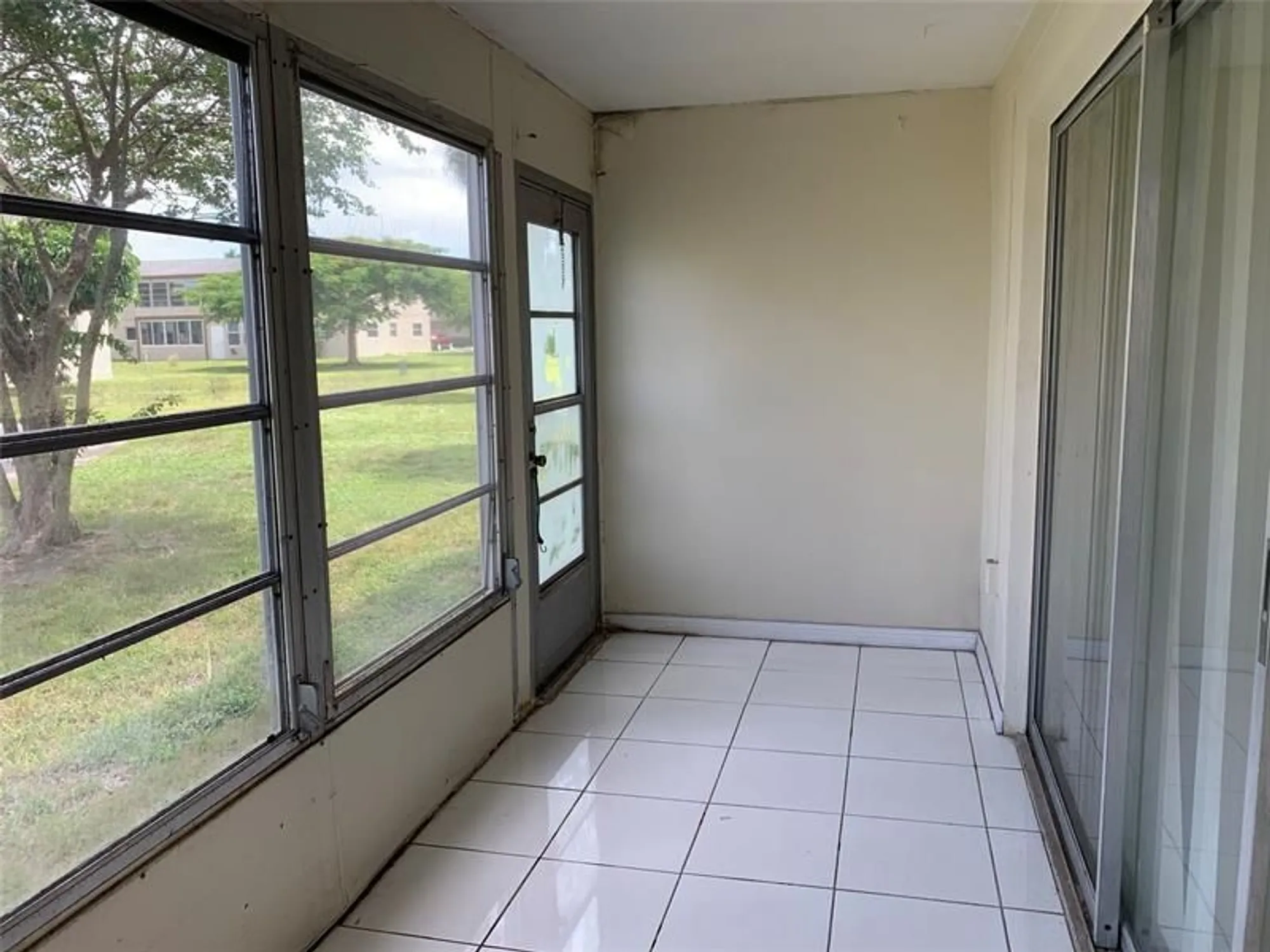 Property Slideshow image 26 of 50 | 7805 w atlantic blvd apt 101, Margate, FL, 33063