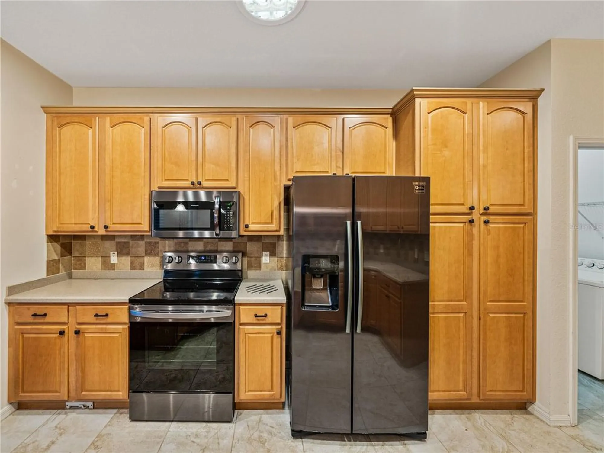 Property Slideshow image 18 of 75 | 4232 roebelenii dr, Lake Wales, FL, 33859