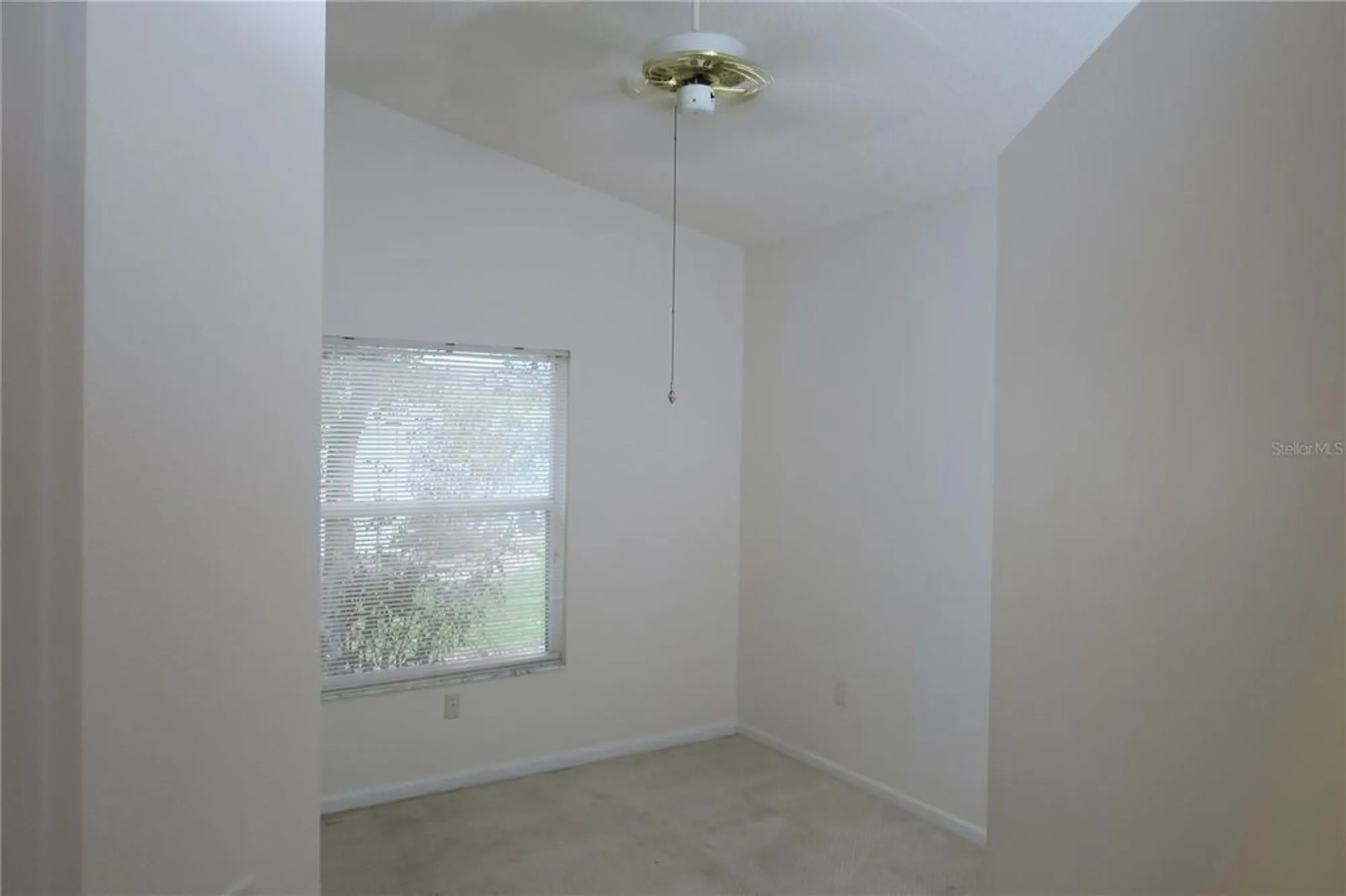 Property Slideshow image 39 of 72 | 32512 oak park dr, Leesburg, FL, 34748