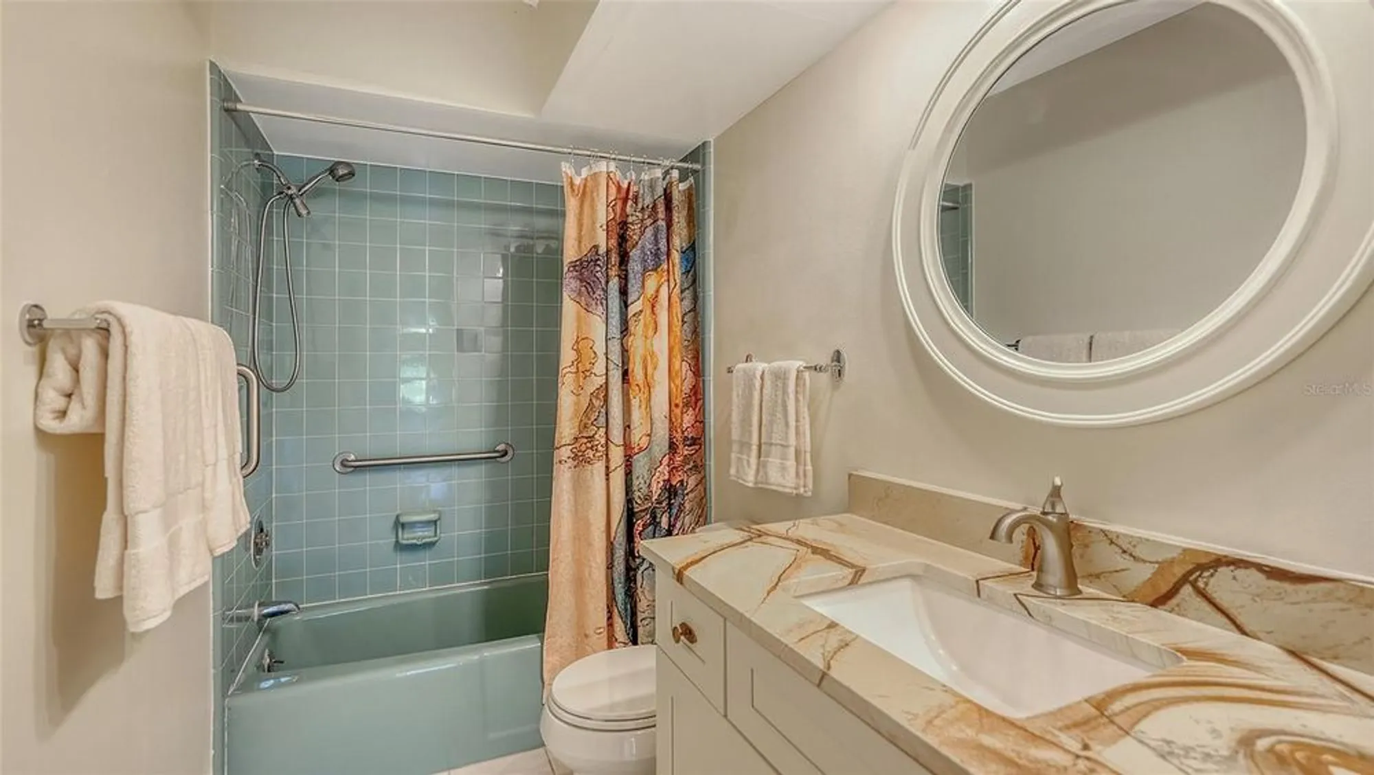 Property Slideshow image 63 of 91 | 225 hourglass way apt 103, Sarasota, FL, 34242