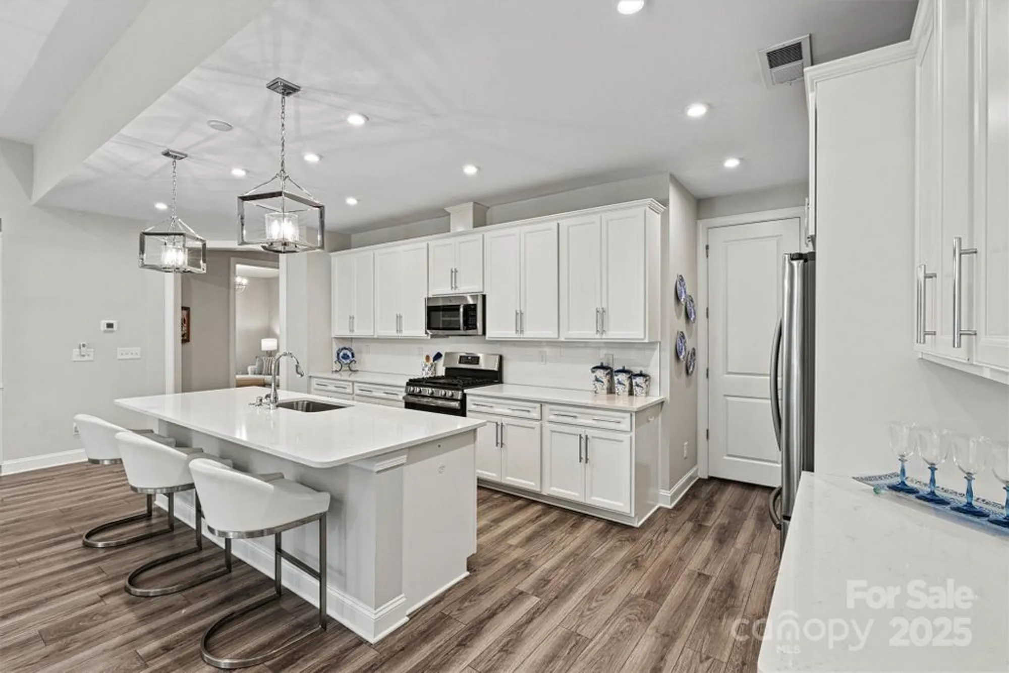 Property Slideshow image 15 of 48 | 12508 old iron ln, Charlotte, NC, 28215