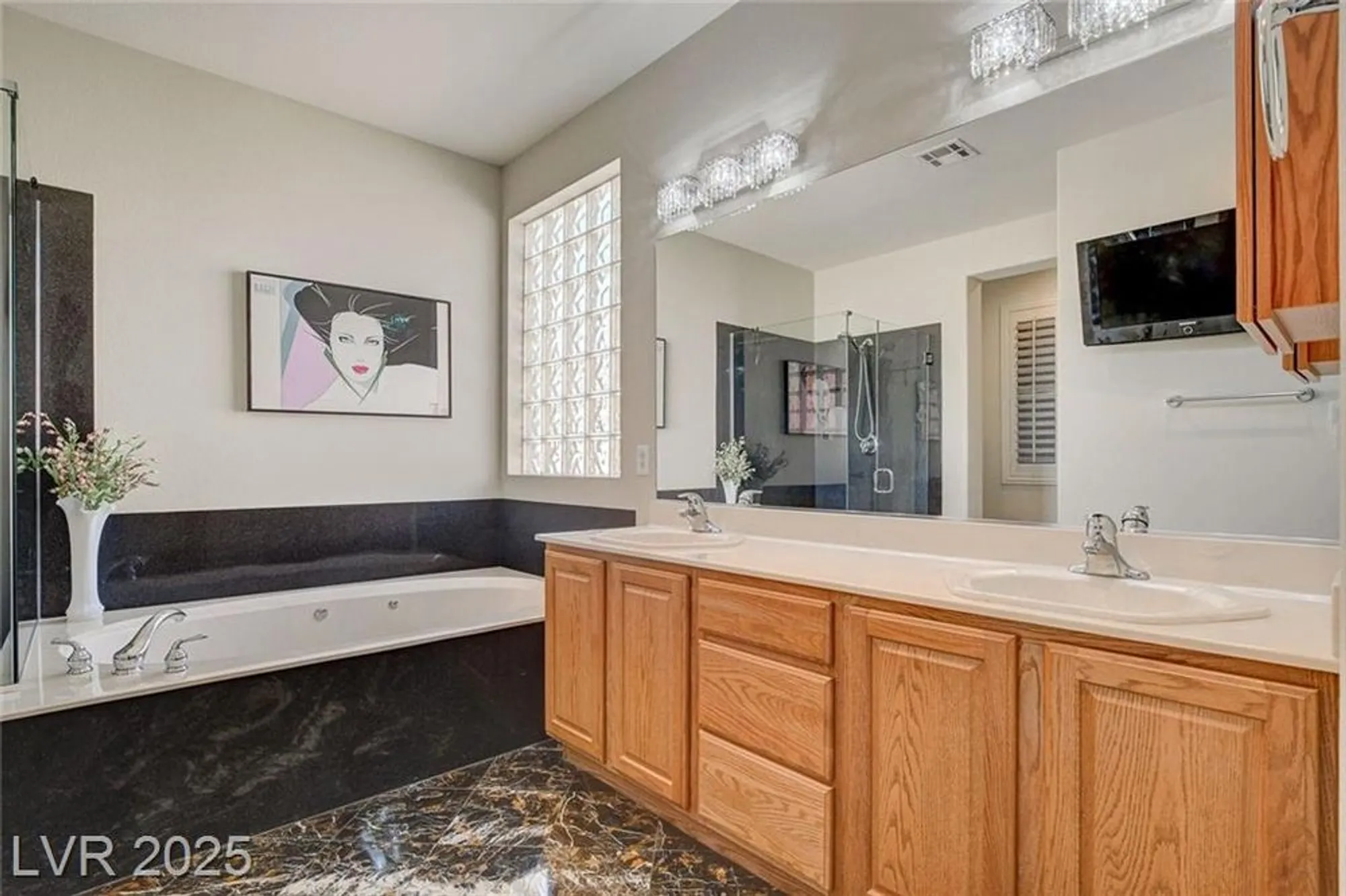 Property Slideshow image 36 of 47 | 10237 andante ct, Las Vegas, NV, 89135