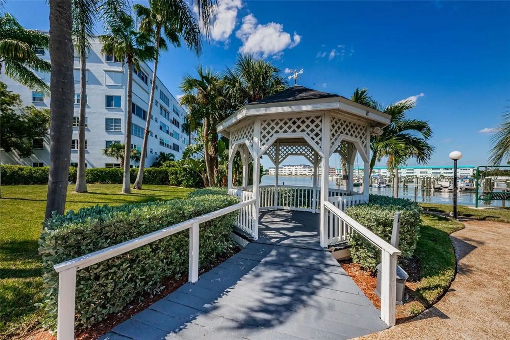 Property Slideshow image 36 of 82 | 6020 shore blvd 1009, Gulfport, FL, 33707