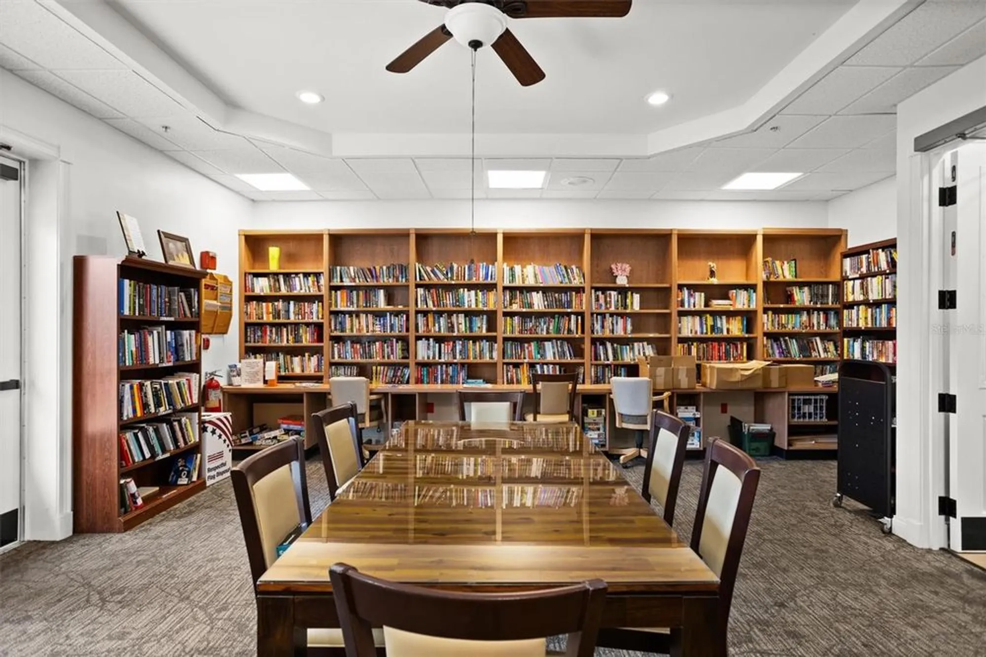 Property Slideshow image 55 of 68 | 1046 almondwood dr, Trinity, FL, 34655