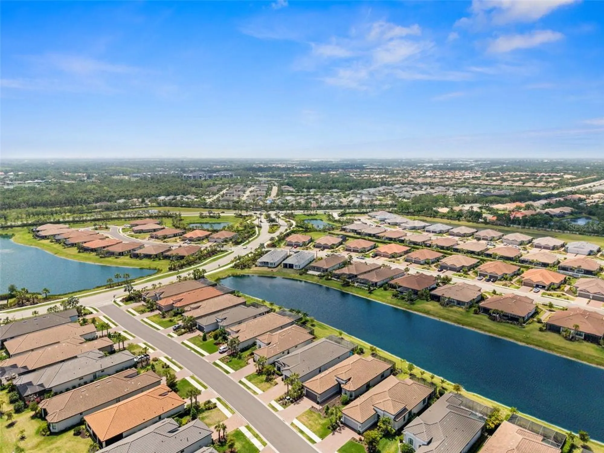 Property Slideshow image 37 of 50 | 6266 mesa gln, Bradenton, FL, 34203