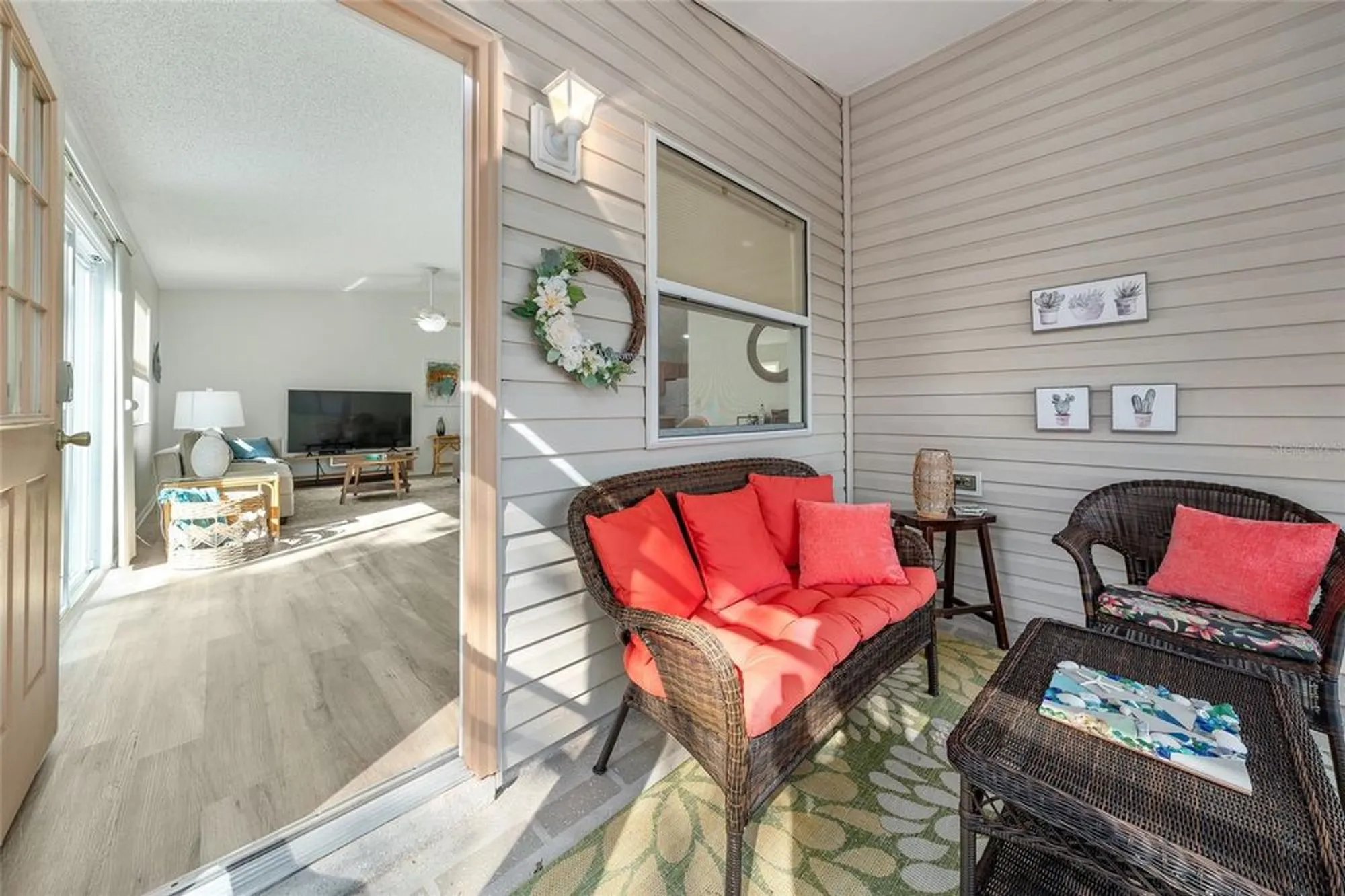 Property Slideshow image 9 of 34 | 16966 se 94th sunnybrook cir, The Villages, FL, 32162