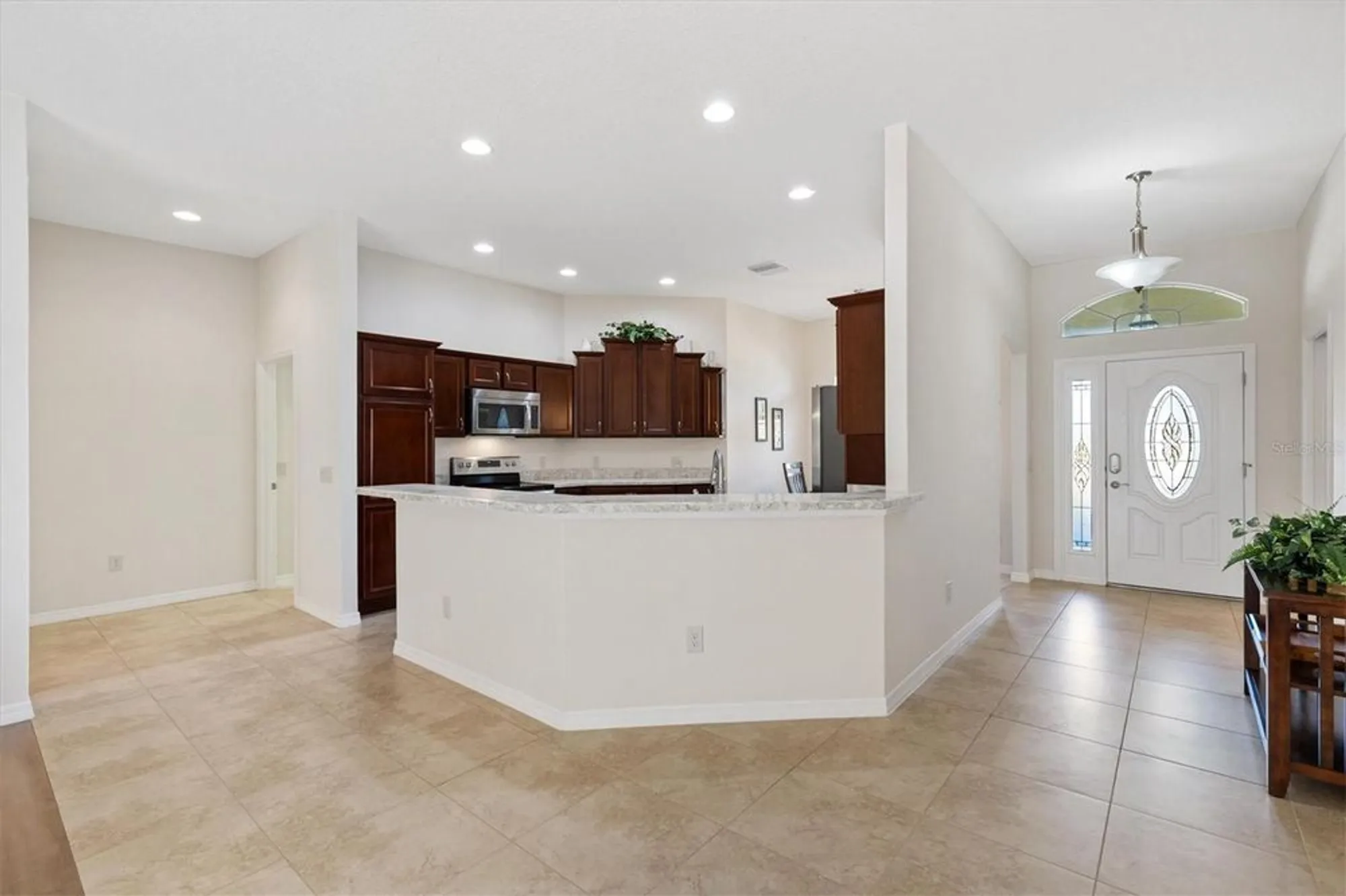 Property Slideshow image 11 of 42 | 3972 neighborly way, The Villages, FL, 32163
