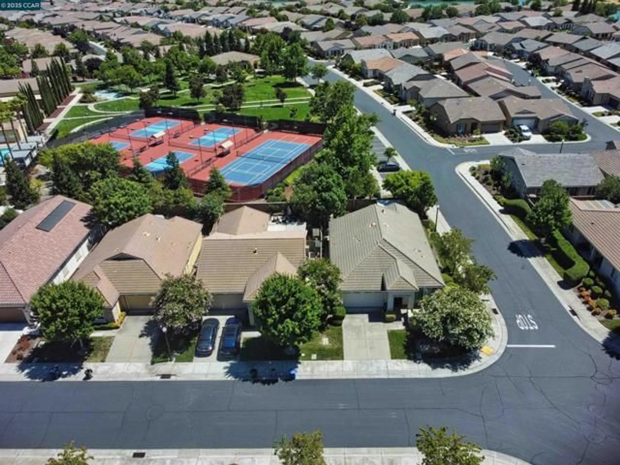 Property Slideshow image 53 of 60 | 335 suez canal ln, Sacramento, CA, 95834