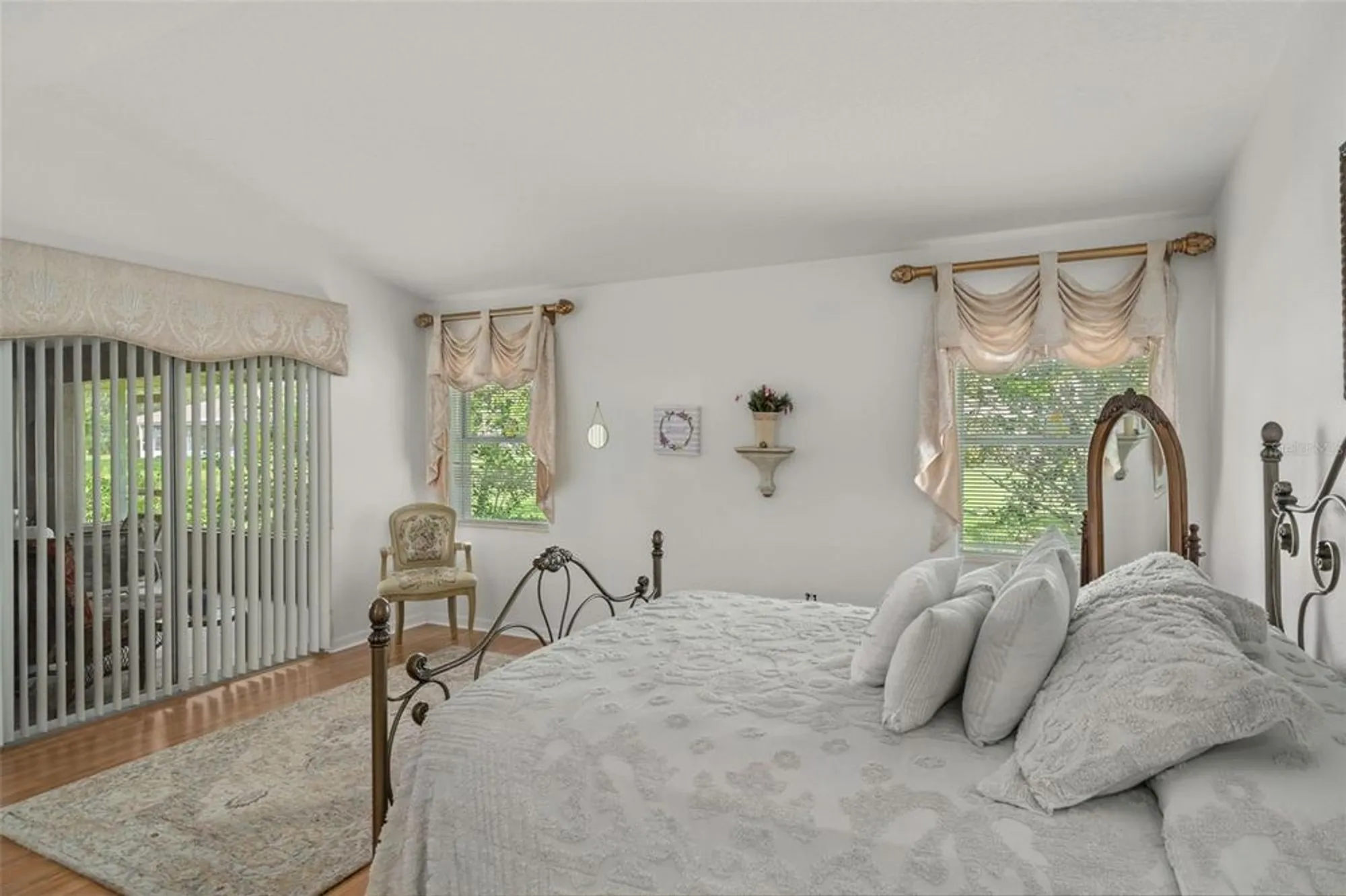 Property Slideshow image 20 of 55 | 18129 baywood forest dr, Hudson, FL, 34667