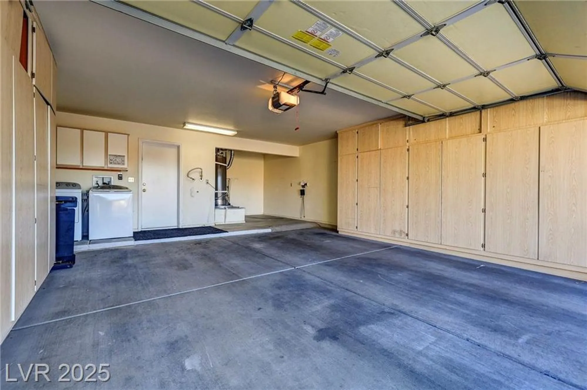 Property Slideshow image 18 of 58 | 2813 brianwood ct, Las Vegas, NV, 89134