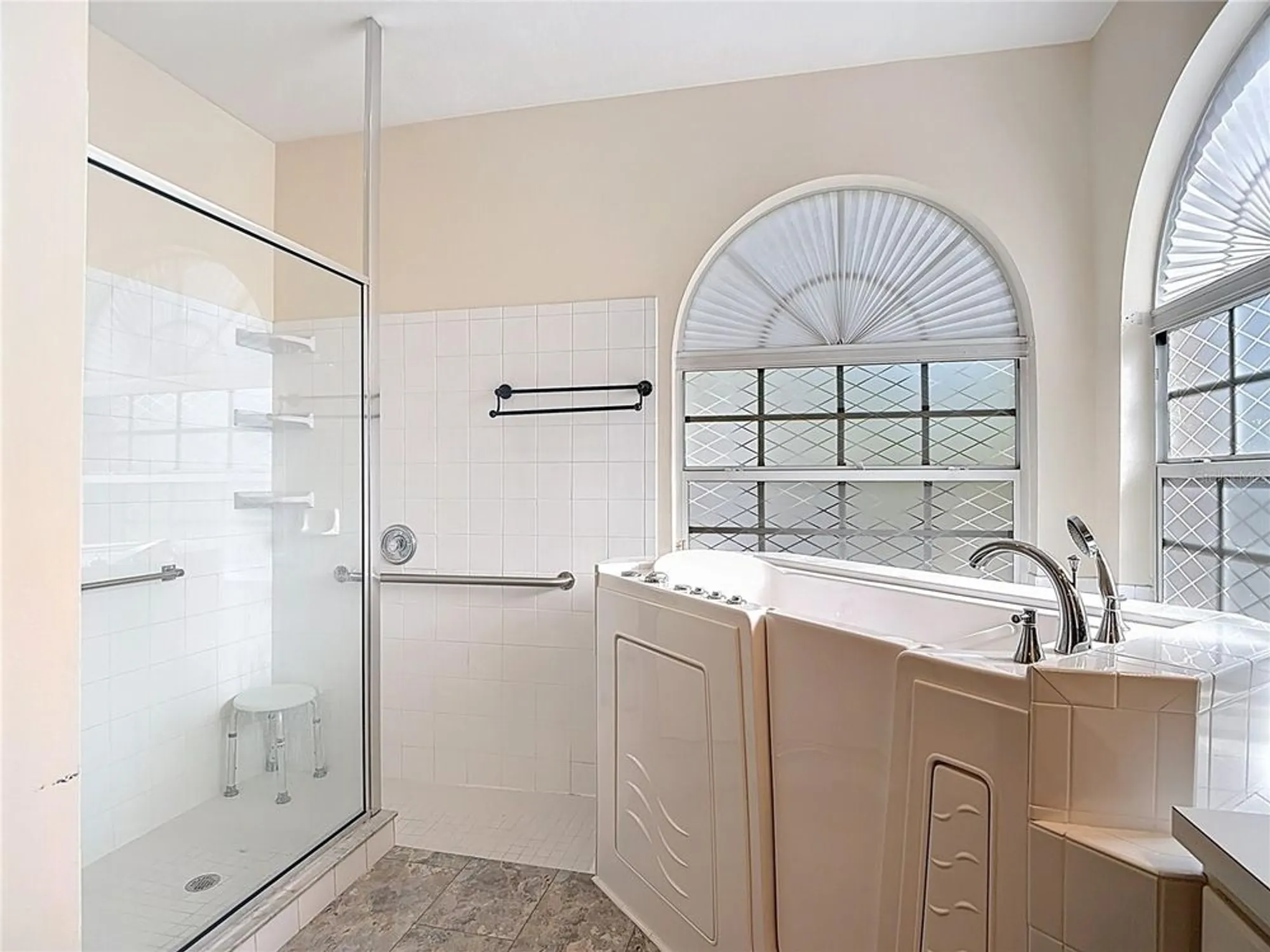 Property Slideshow image 52 of 93 | 18535 gentle breeze ct, Hudson, FL, 34667