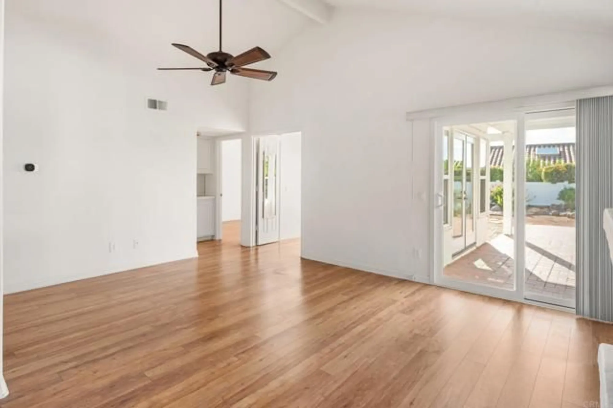 Property Slideshow image 7 of 41 | 4763 galicia way, Oceanside, CA, 92056