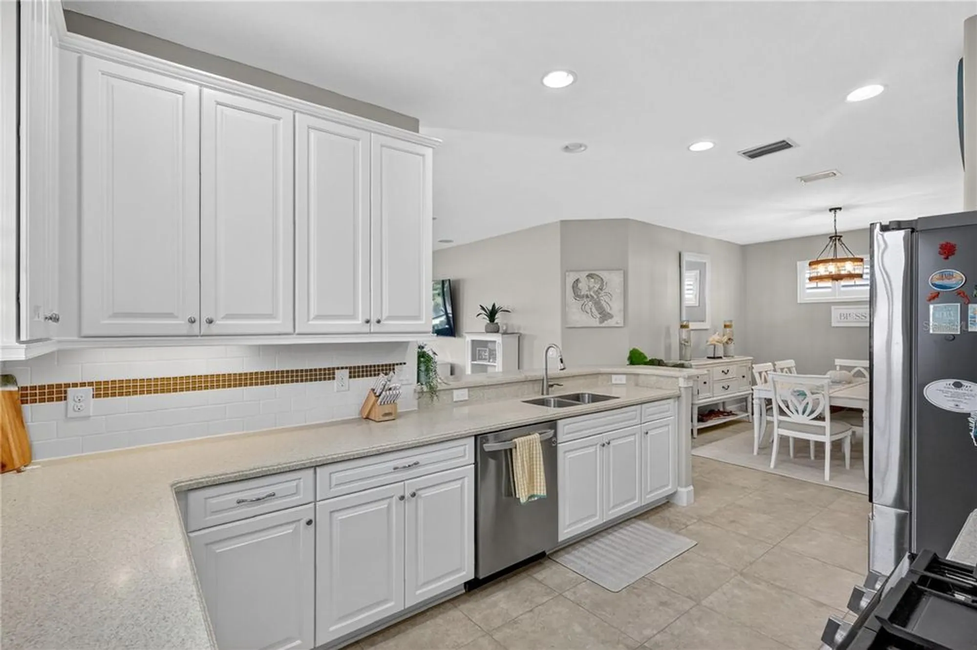 Property Slideshow image 14 of 58 | 4828 heinman cv, Palmetto, FL, 34221