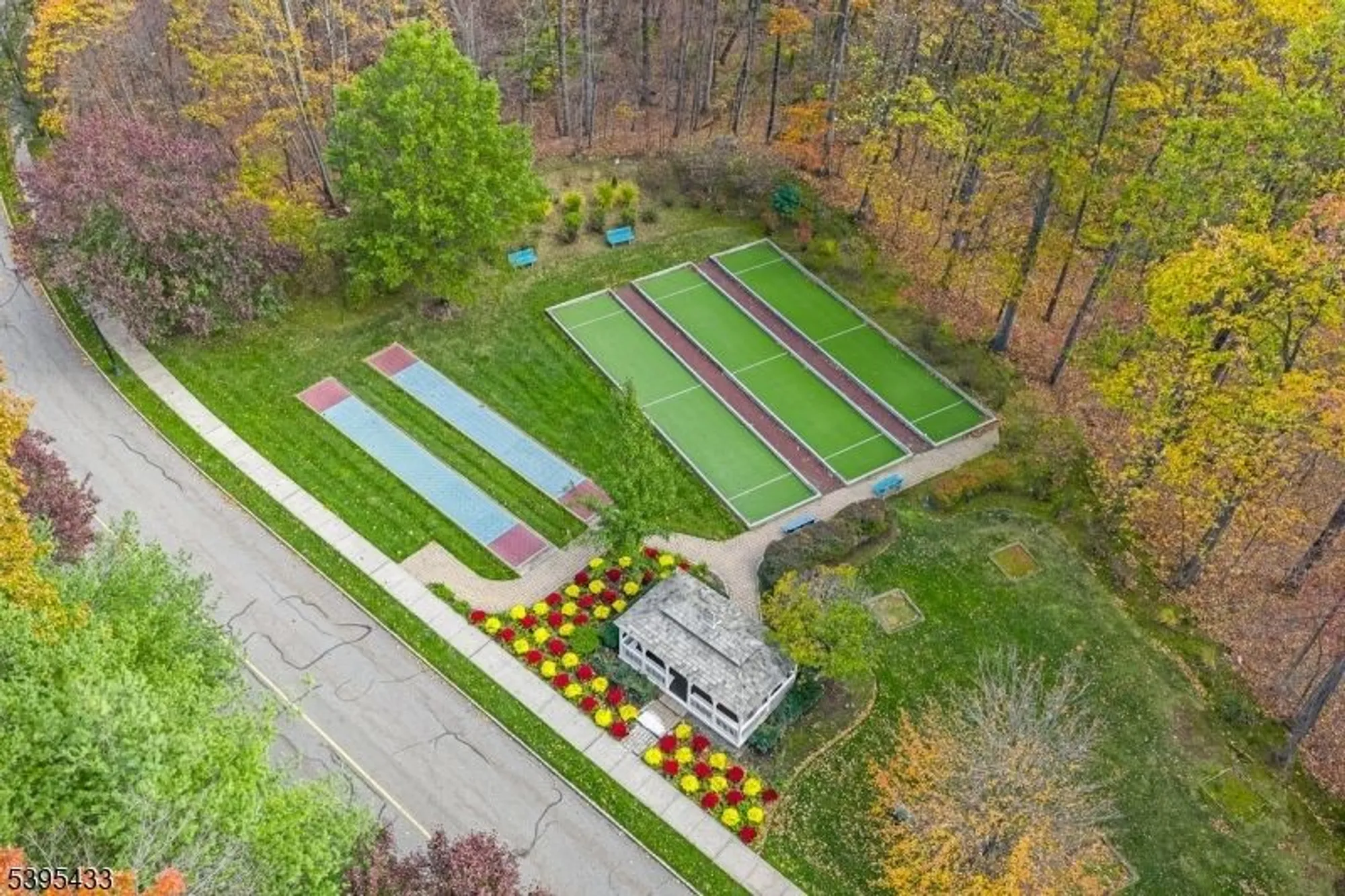 Property Slideshow image 32 of 42 | 202 cleveland ln, Rockaway Boro, NJ, 07866