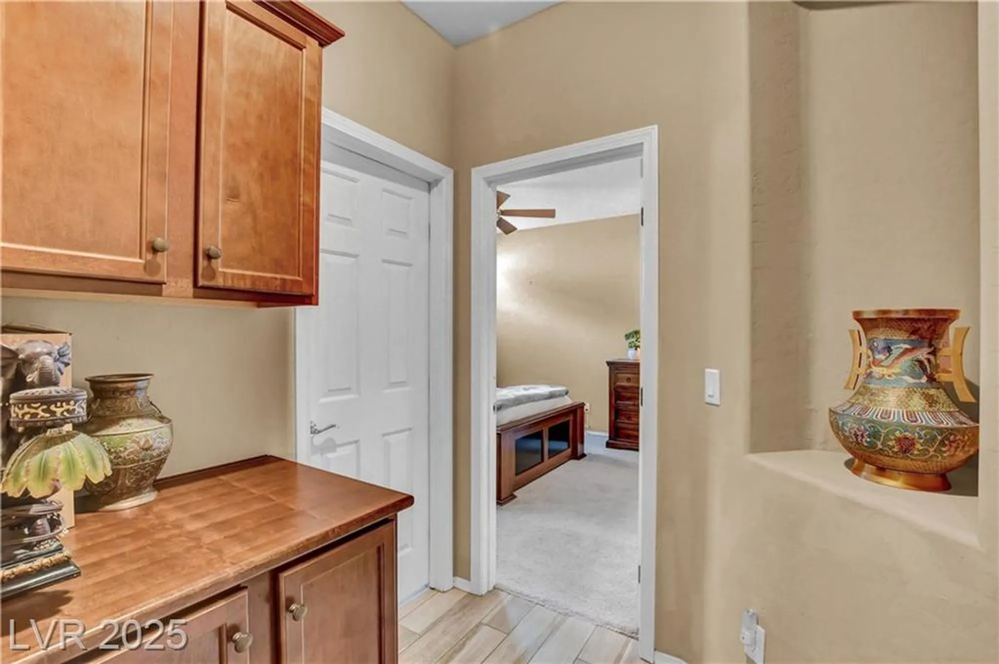 Property Slideshow image 28 of 82 | 5749 keystone crest st, North Las Vegas, NV, 89081