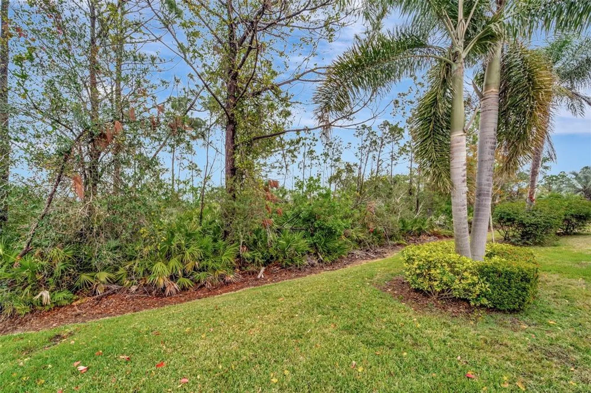 Property Slideshow image 36 of 63 | 2482 arugula dr, North Port, FL, 34289