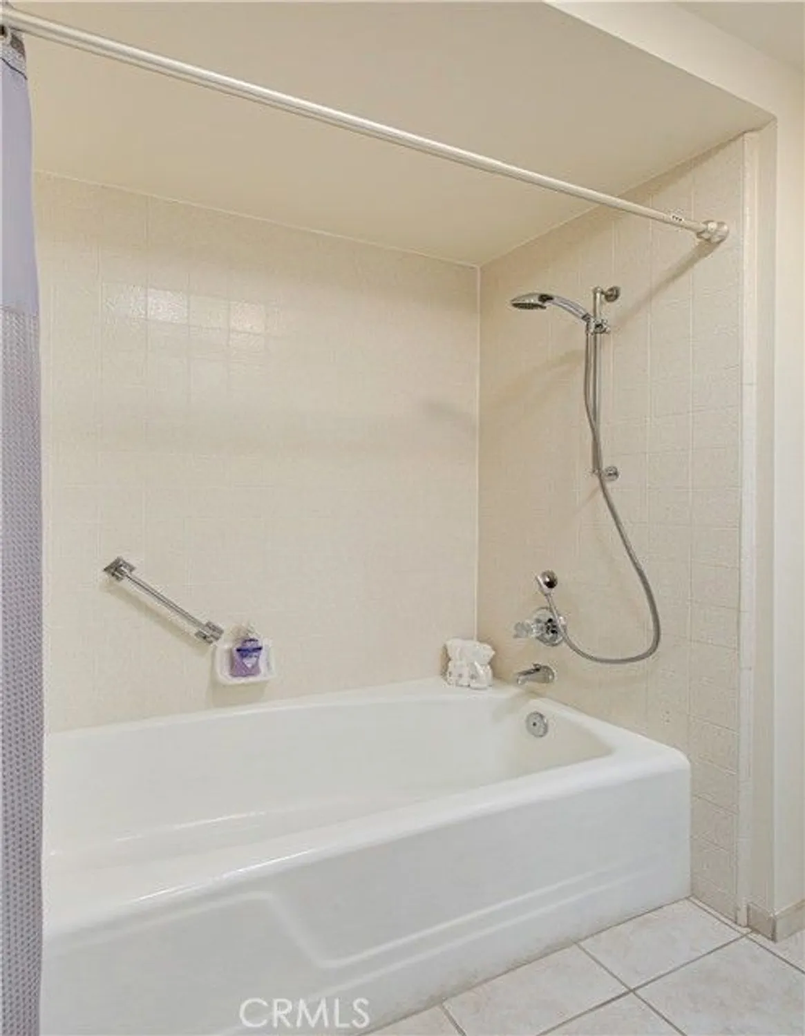 Property Slideshow image 22 of 45 | 815 via alhambra q, Laguna Woods, CA, 92637