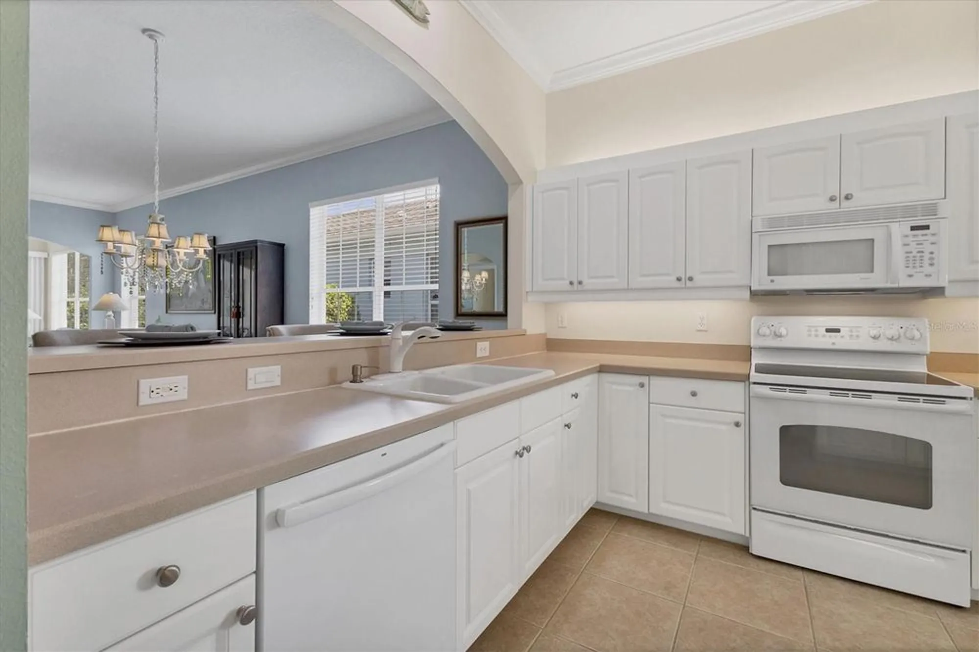 Property Slideshow image 15 of 50 | 1630 monarch dr # 1630, Venice, FL, 34293