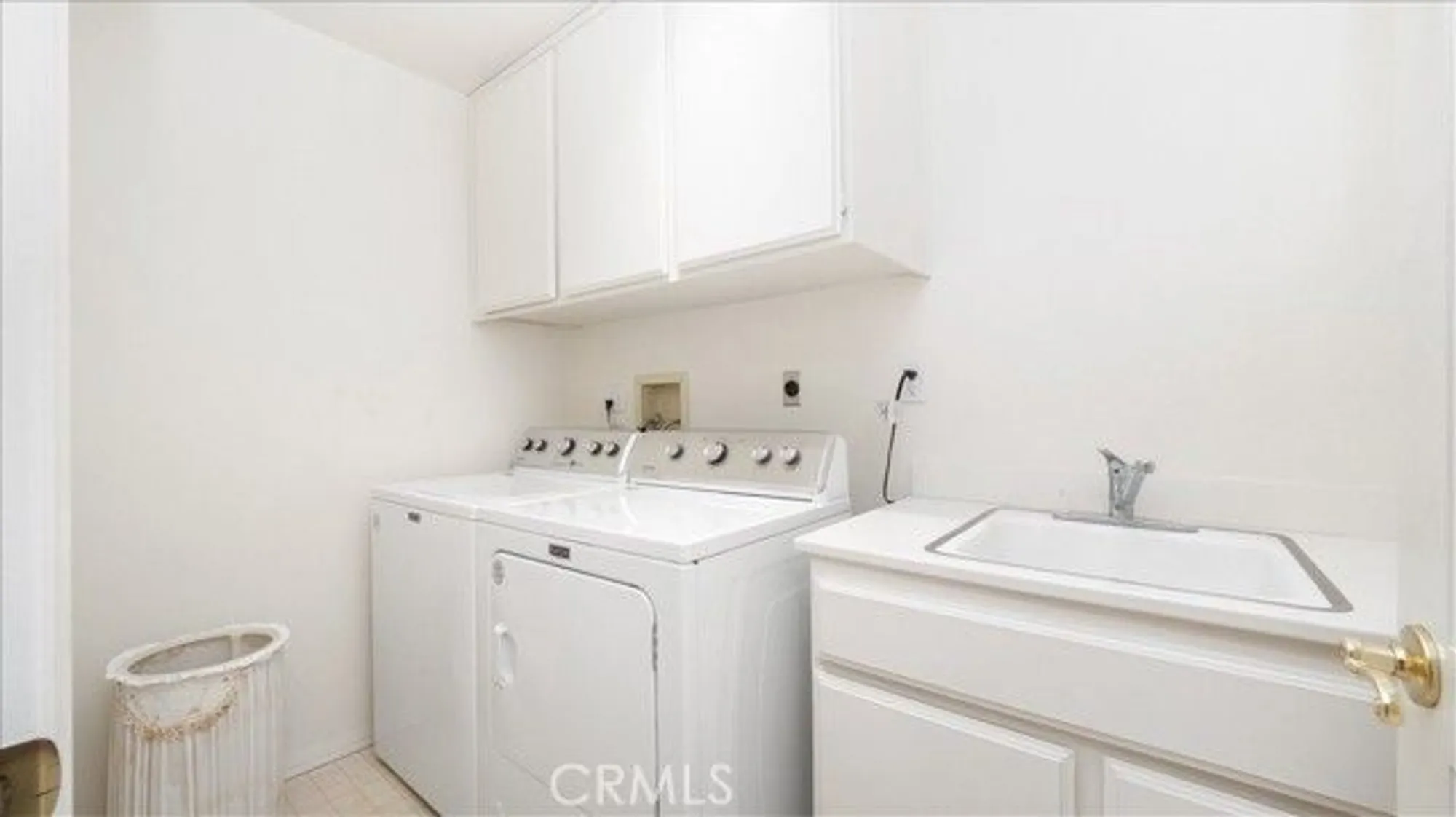 Property Slideshow image 26 of 39 | 3620 daffodil ave # 31, Corona Del Mar, CA, 92625