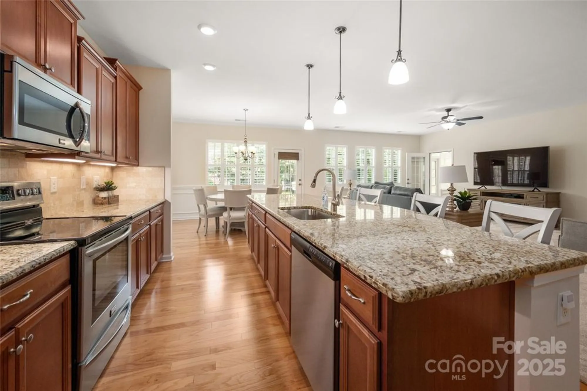 Property Slideshow image 13 of 47 | 2050 aberdeen ln, Indian Land, SC, 29707