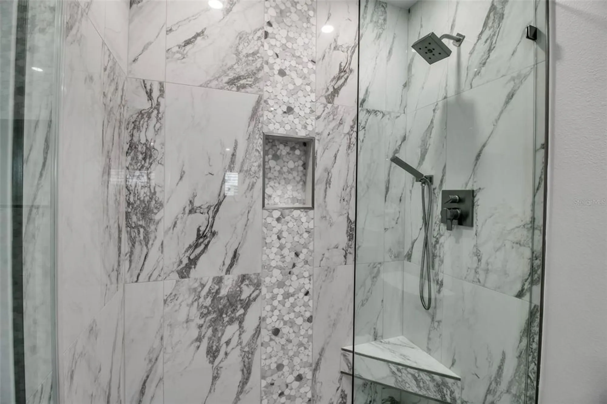 Property Slideshow image 25 of 39 | 602 fair winds dr # 602, Nokomis, FL, 34275