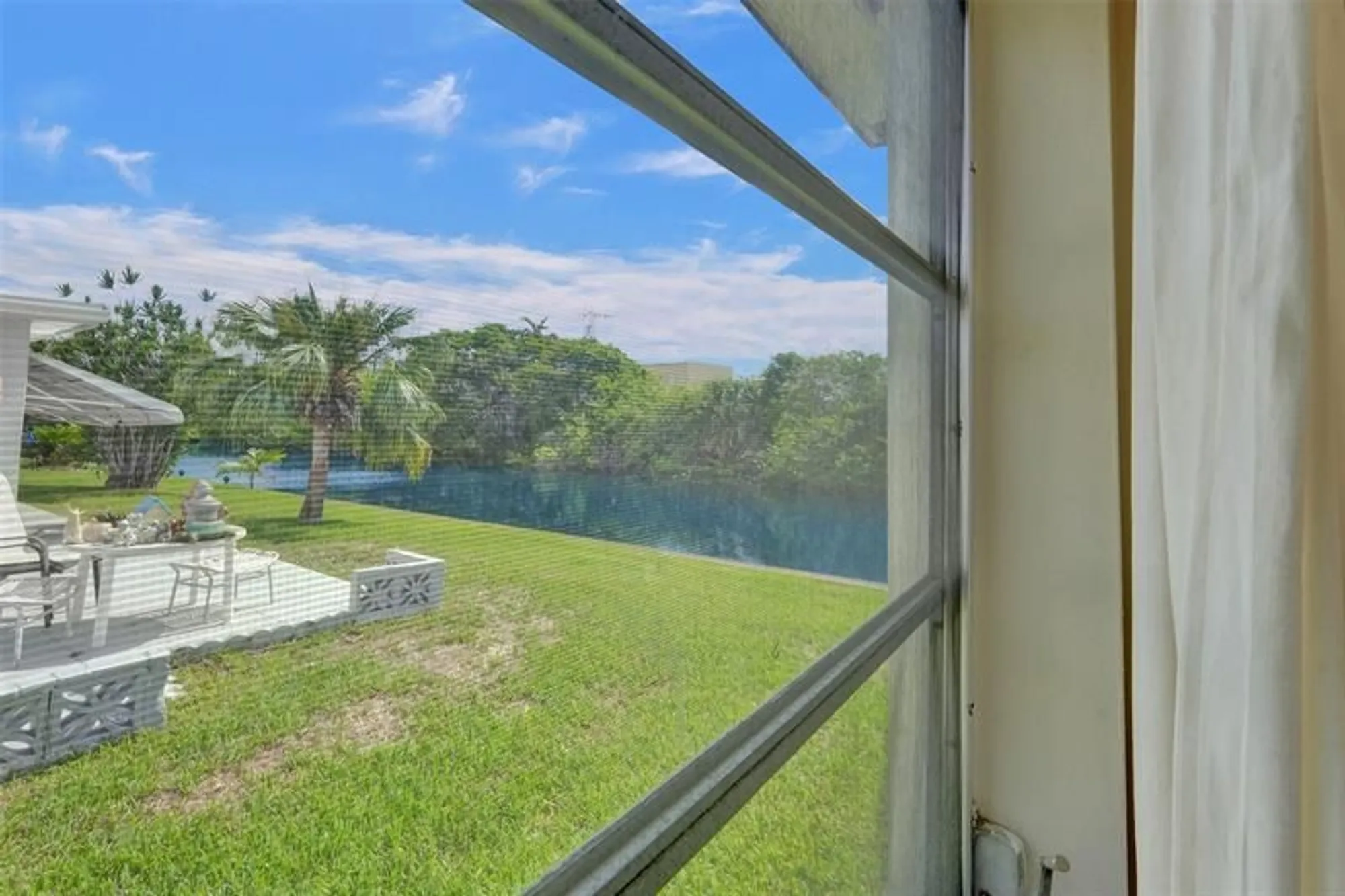 Property Slideshow image 29 of 46 | 4712 nw 41st ave, Lauderdale Lakes, FL, 33319
