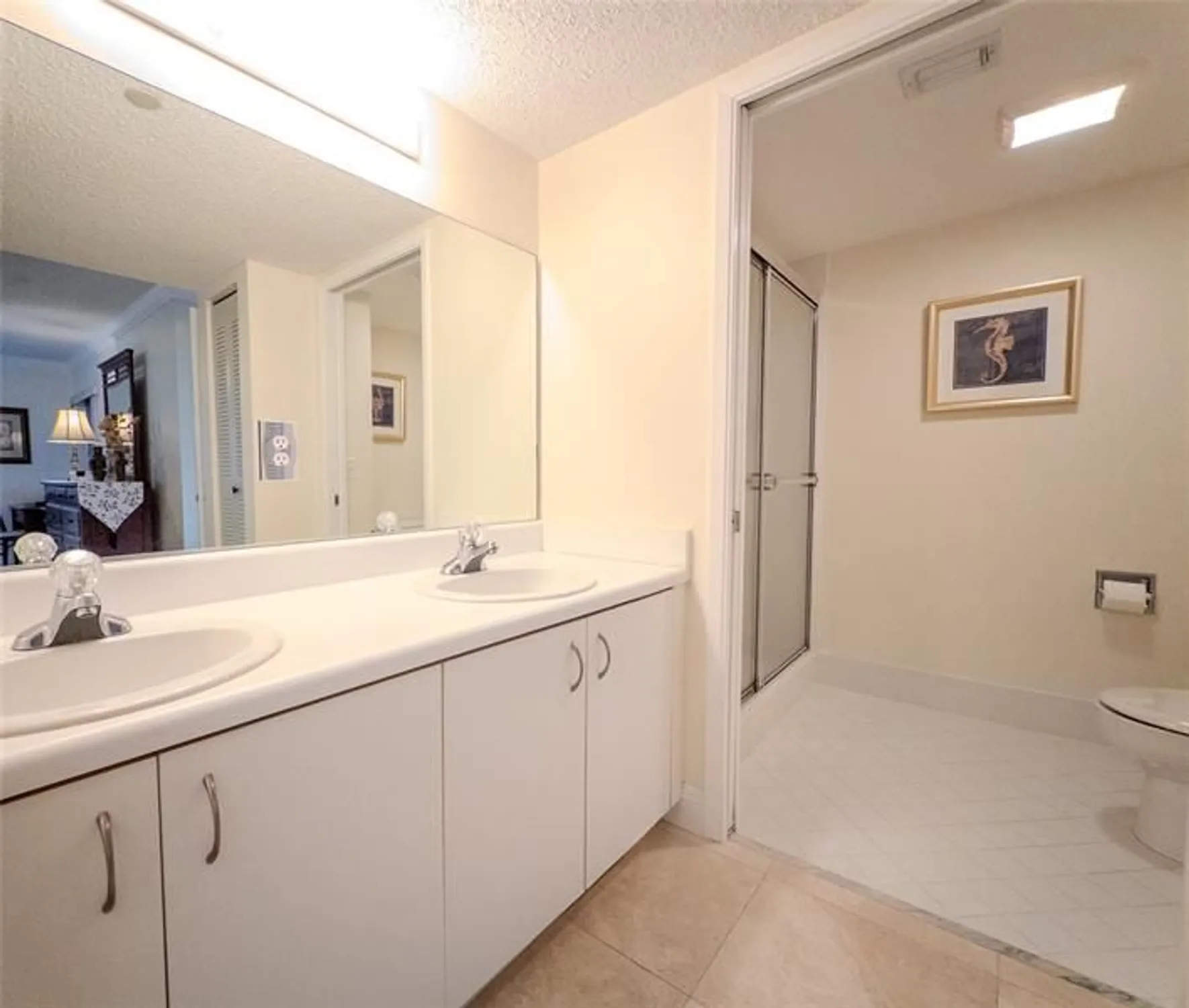 Property Slideshow image 17 of 40 | 901 sw 141st ave apt 301, Pembroke Pines, FL, 33027