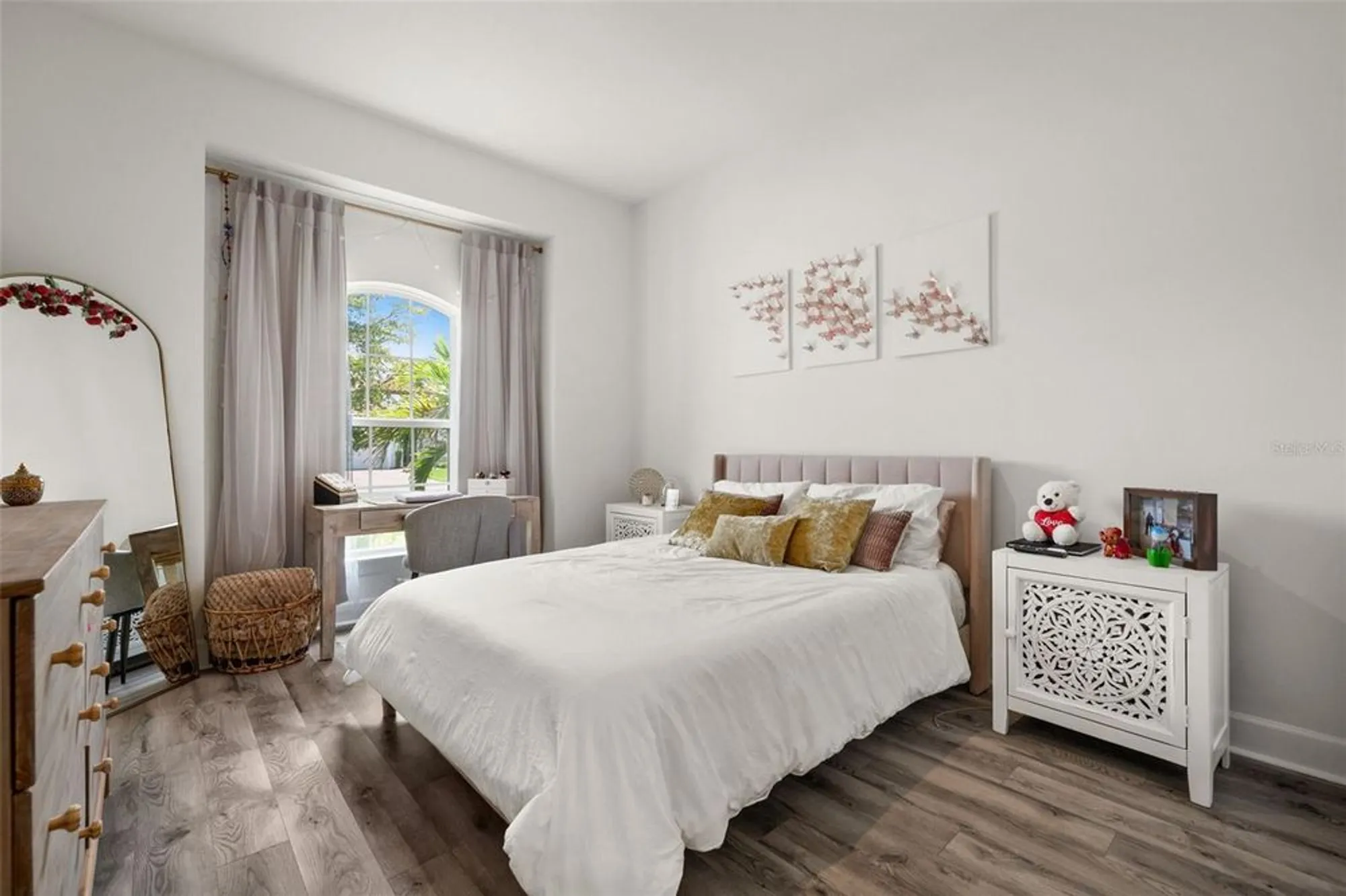 Property Slideshow image 18 of 50 | 6266 mesa gln, Bradenton, FL, 34203