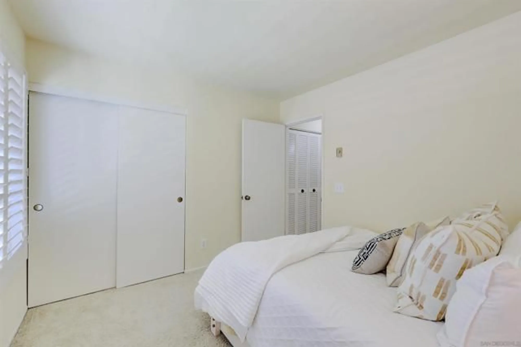 Property Slideshow image 32 of 48 | 1982 fairlee dr, Encinitas, CA, 92024