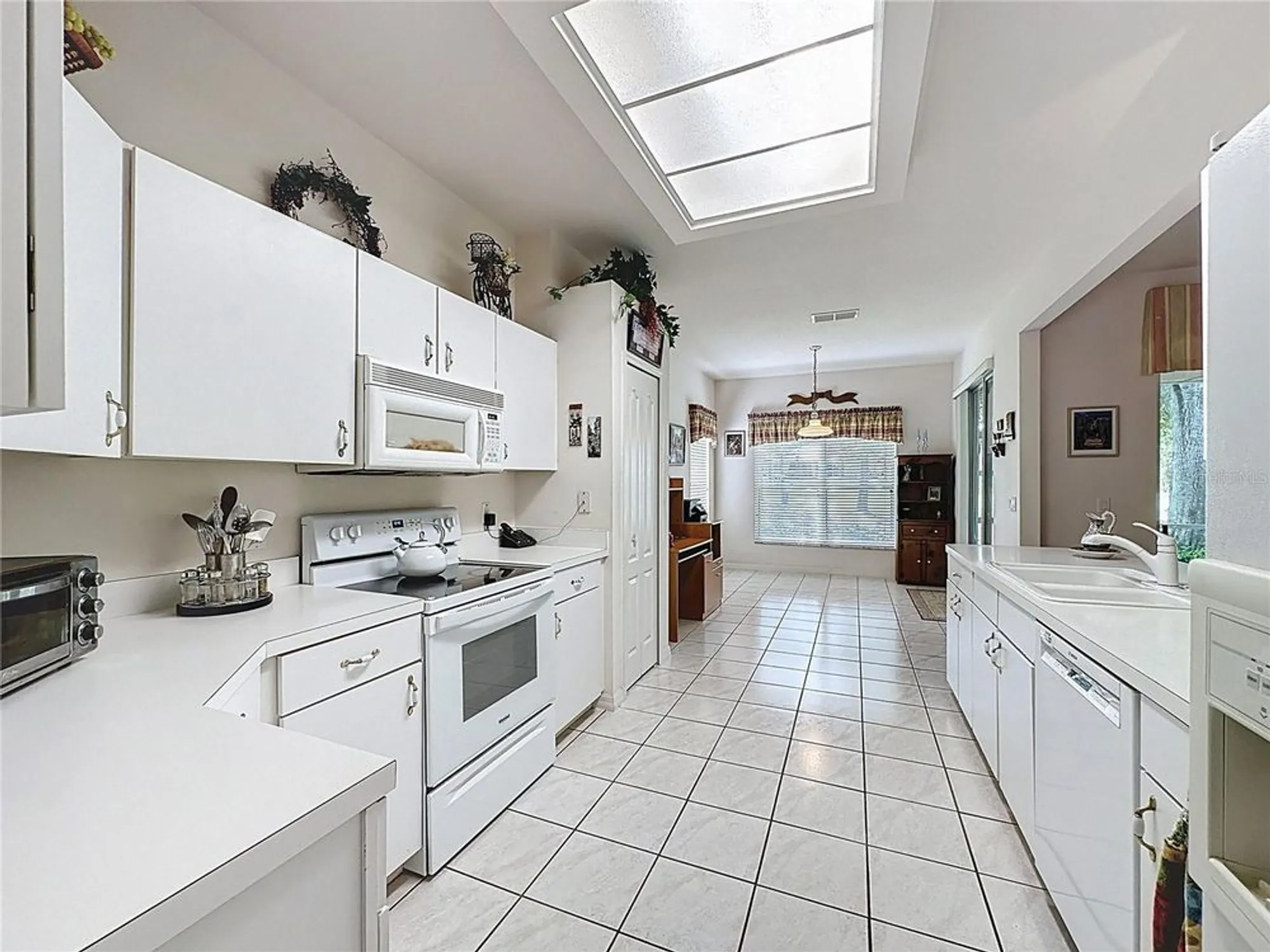 Property Slideshow image 16 of 69 | 3907 allamanda ct, Clermont, FL, 34711
