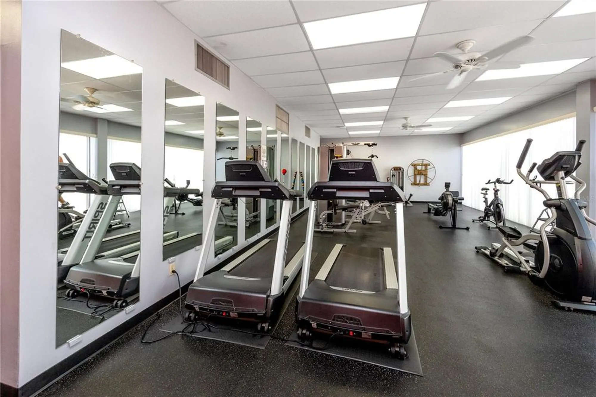 Property Slideshow image 44 of 59 | 7645 sun island dr 304, South Pasadena, FL, 33707