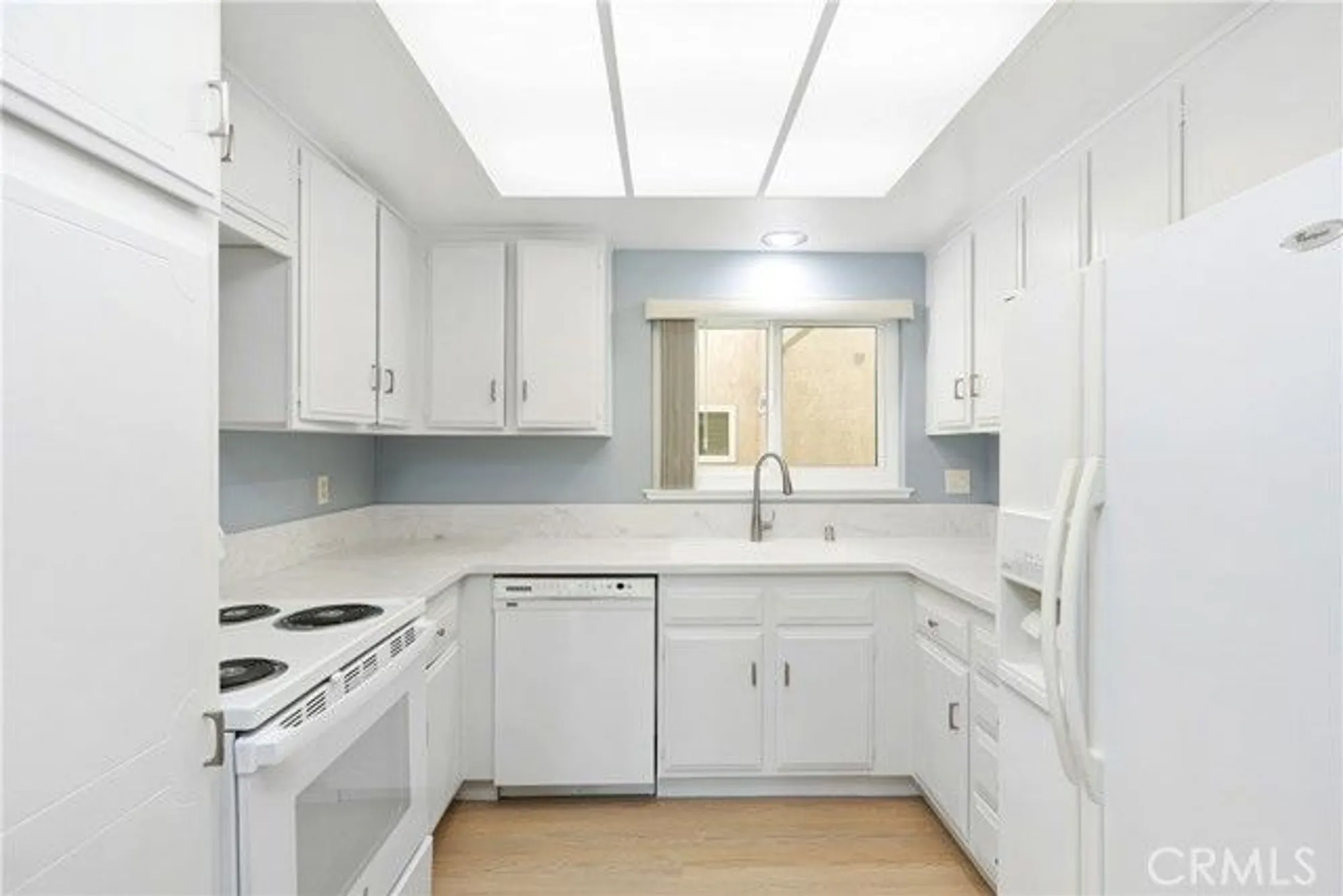 Property Slideshow image 6 of 22 | 2386 via mariposa 2b, Laguna Woods, CA, 92637