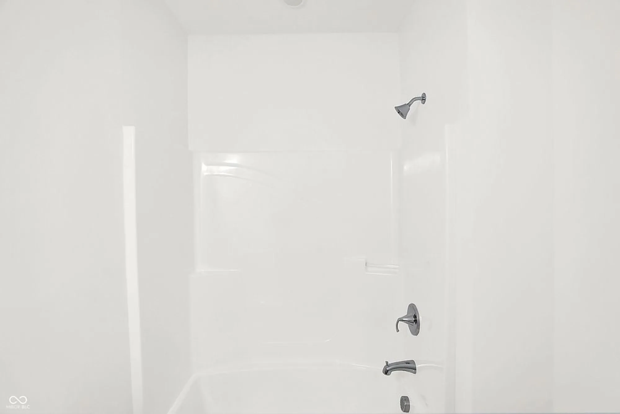 Property Slideshow image 29 of 37 | 5351 nettleton way, Avon, IN, 46123