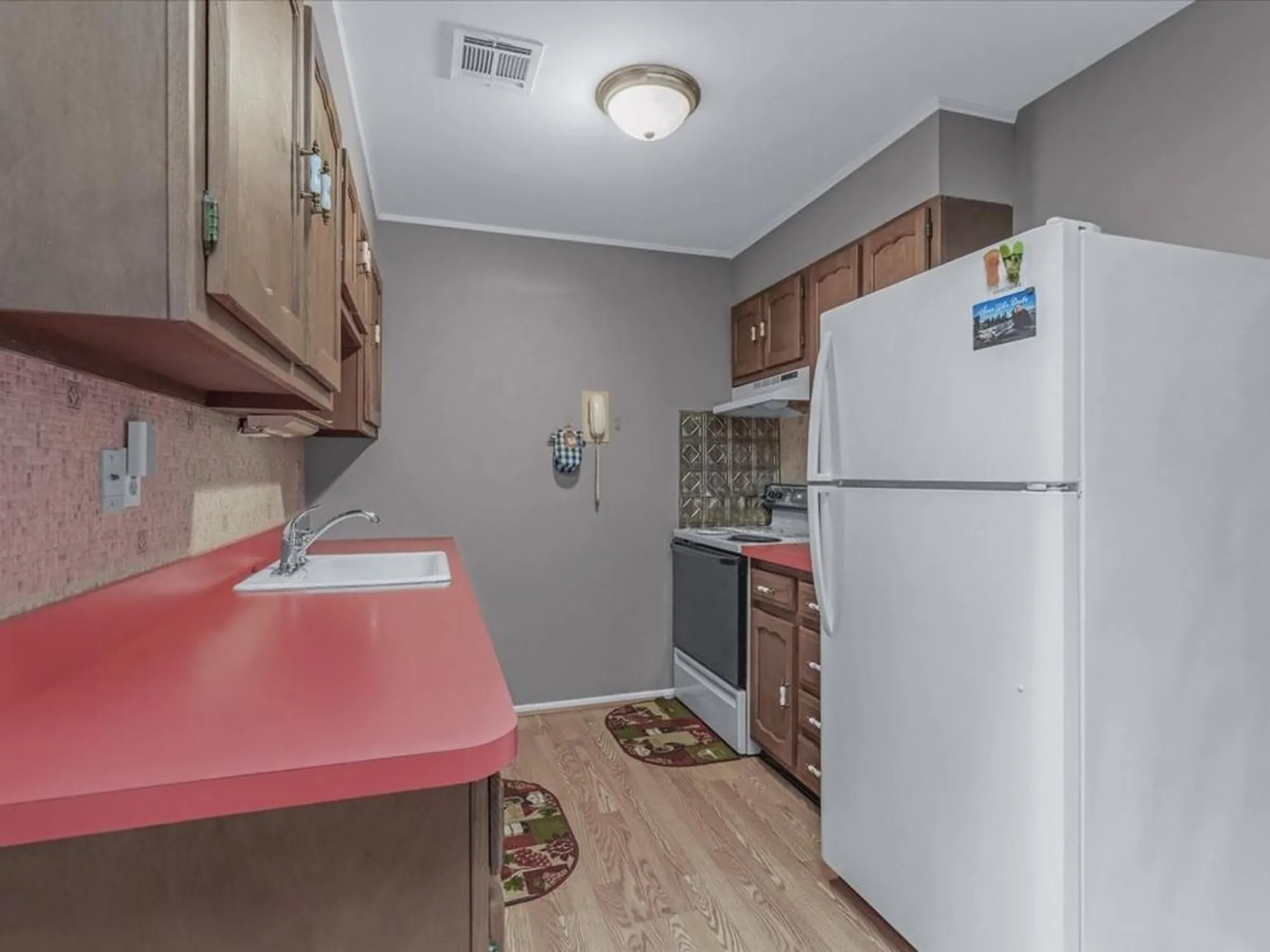 Property Slideshow image 9 of 25 | 195 e newcastle ct, Brookhaven, NY, 11961