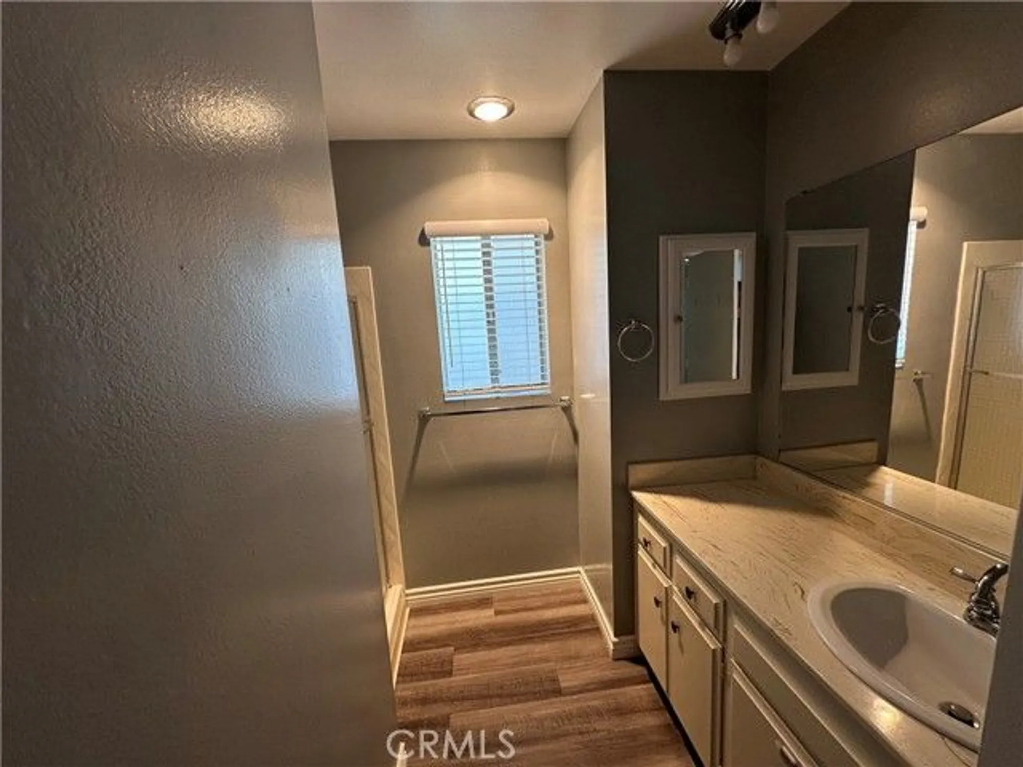 Property Slideshow image 14 of 19 | 410 panorama dr, Hemet, CA, 92543