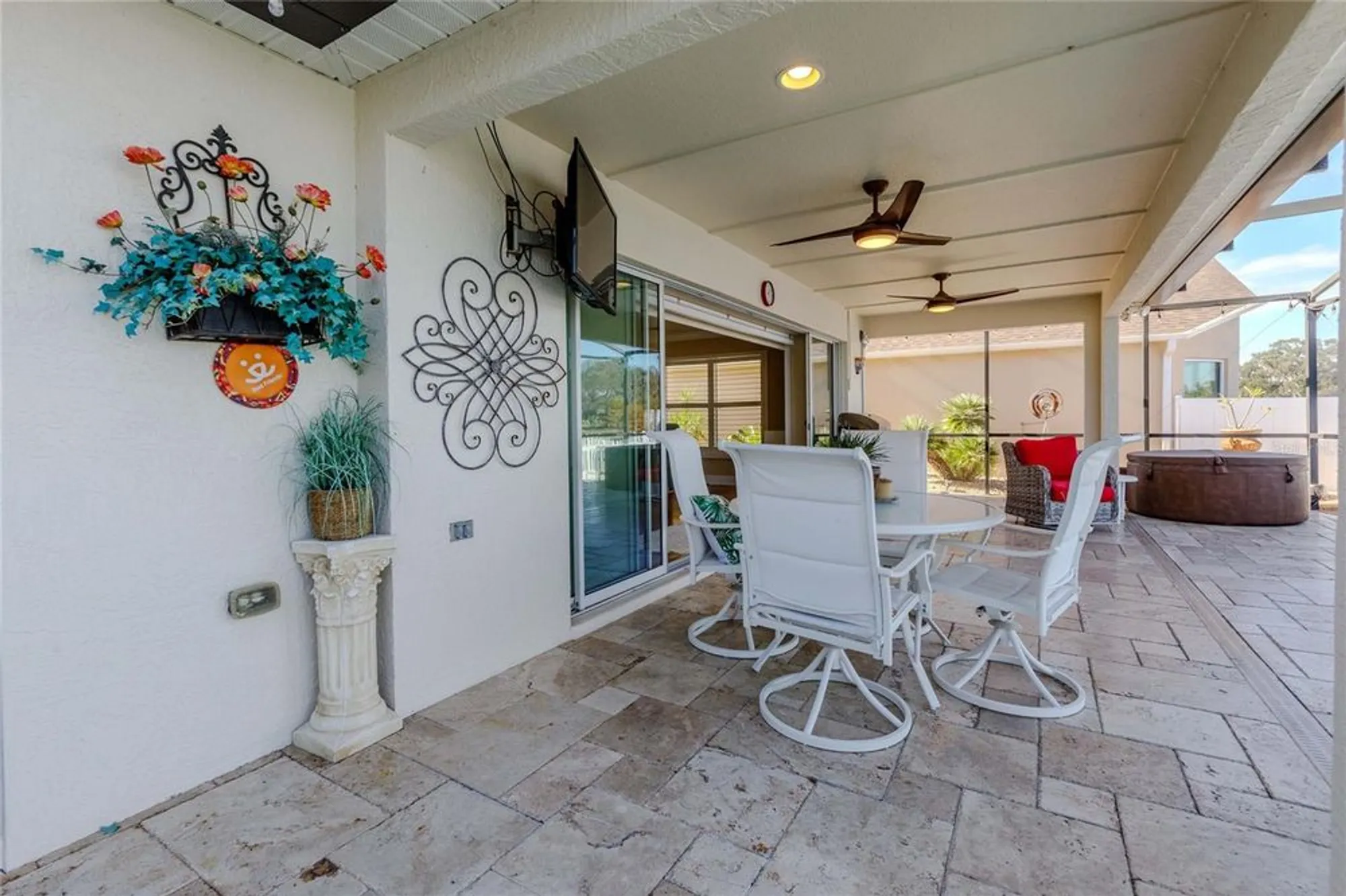 Property Slideshow image 24 of 86 | 1181 edgewater ln, The Villages, FL, 32162