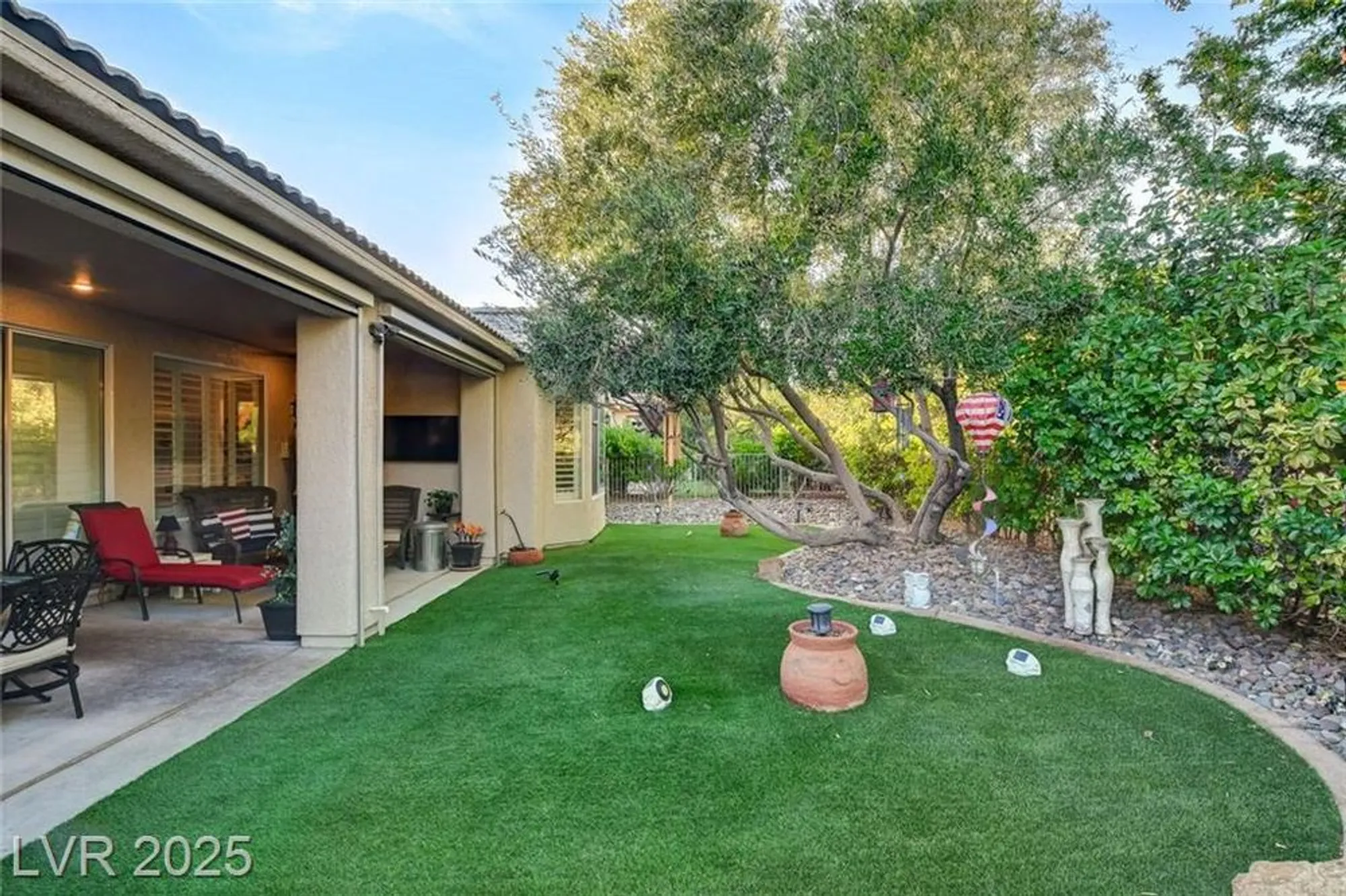 Property Slideshow image 33 of 54 | 10228 riva de destino ave, Las Vegas, NV, 89135