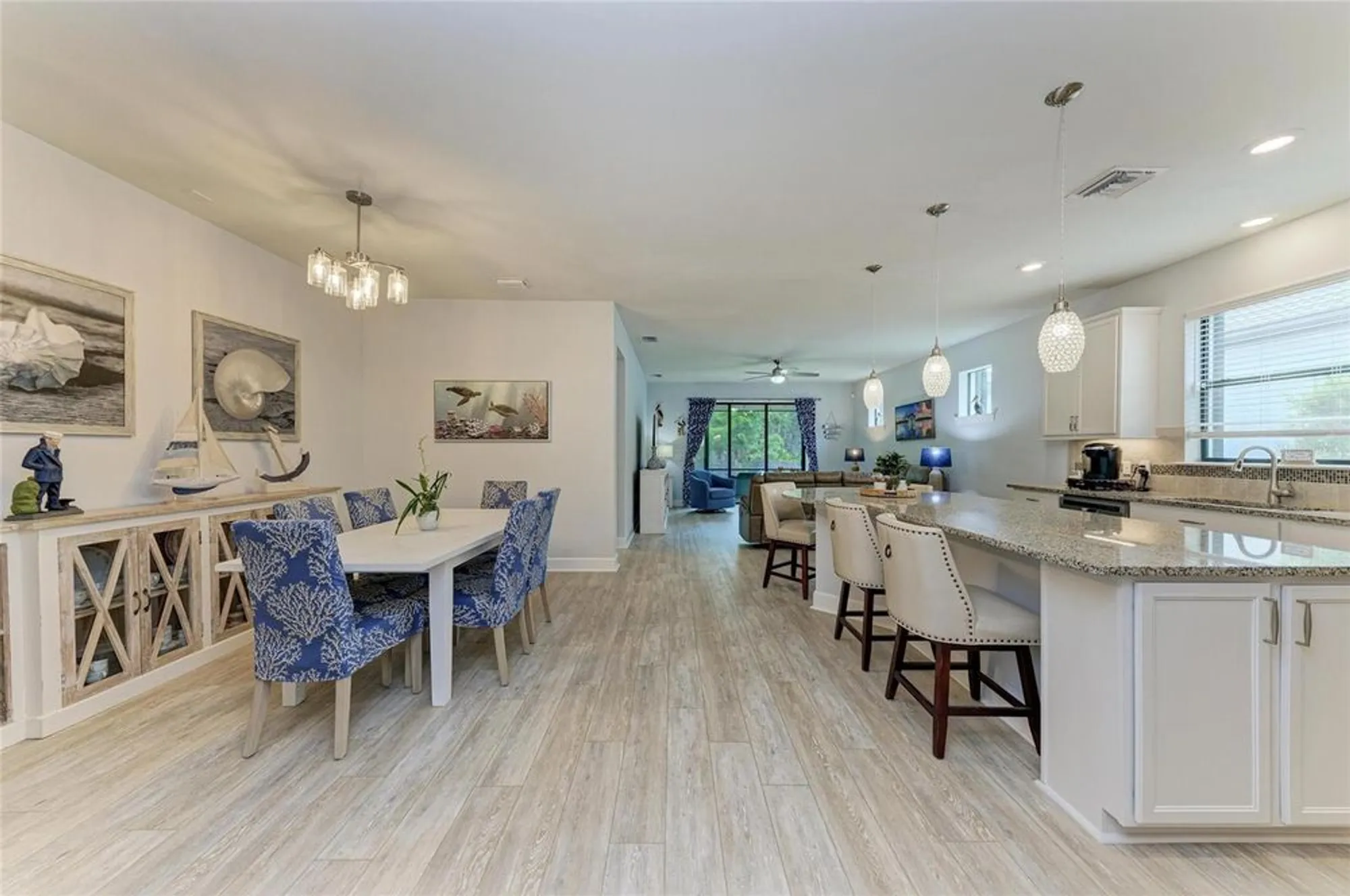 Property Slideshow image 11 of 65 | 7572 viola loop, Bradenton, FL, 34202