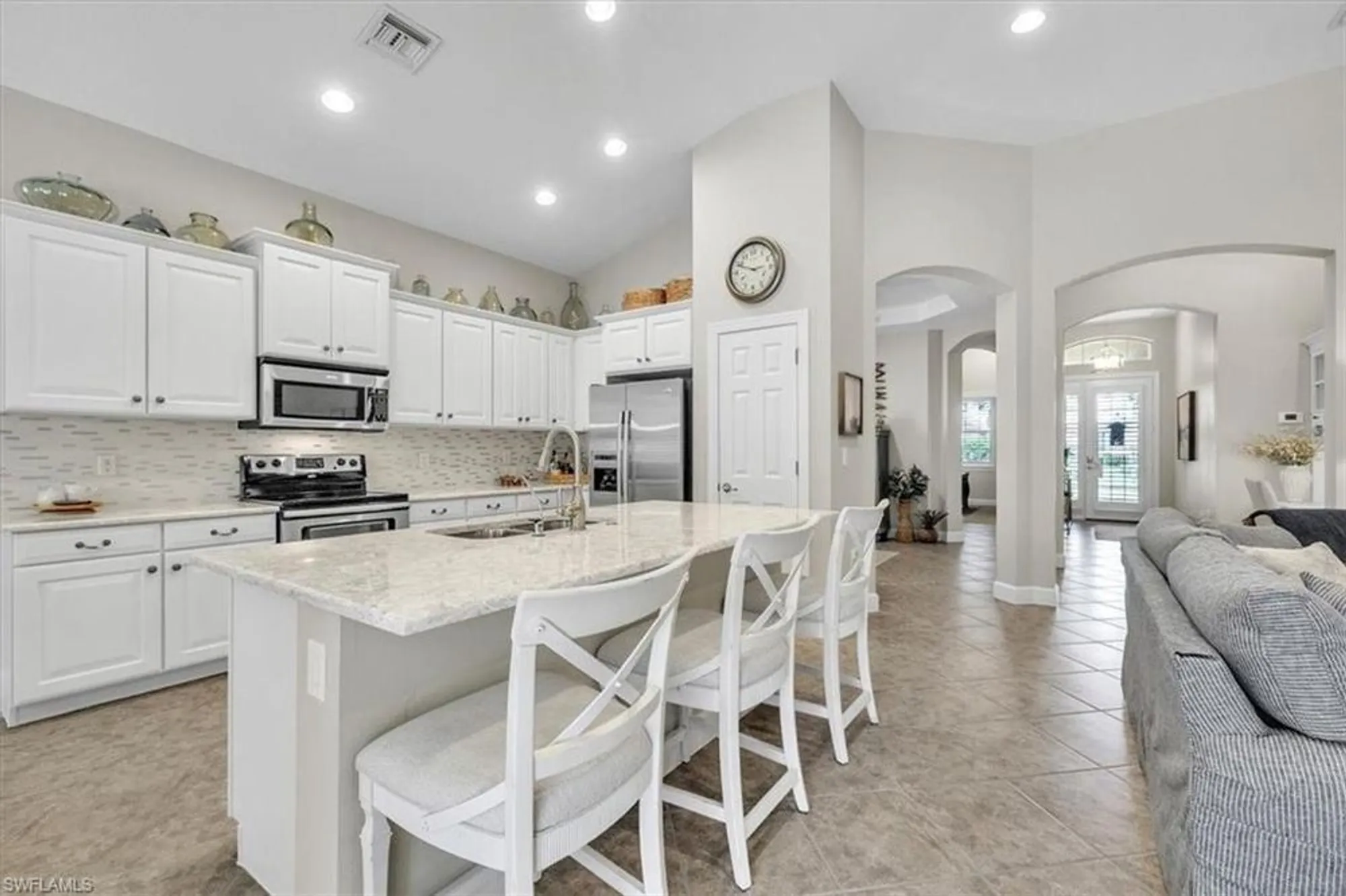 Property Slideshow image 20 of 50 | 3470 lakeview isle ct, Fort Myers, FL, 33905