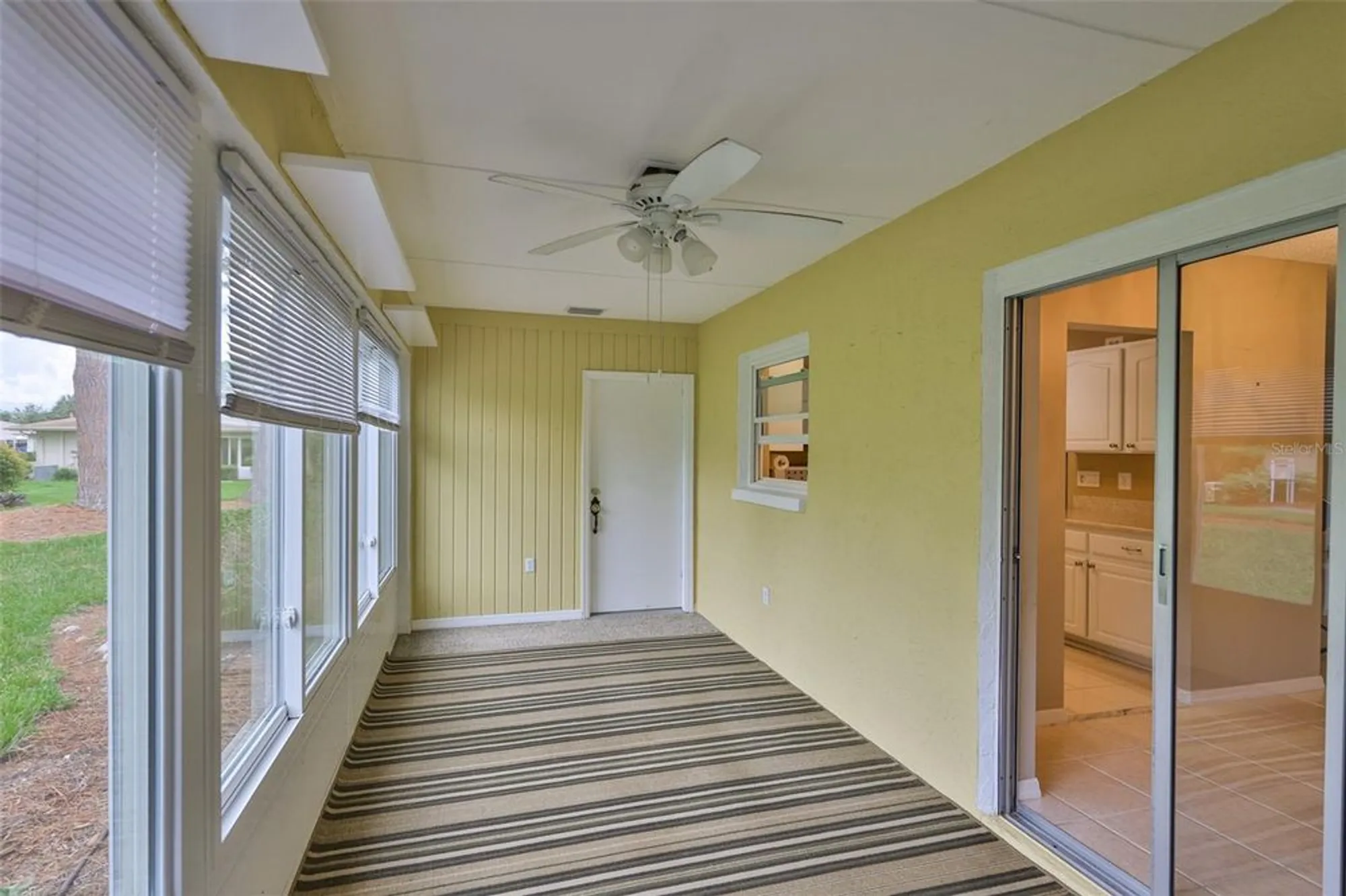 Property Slideshow image 26 of 36 | 2206 horsham pl, Sun City Center, FL, 33573