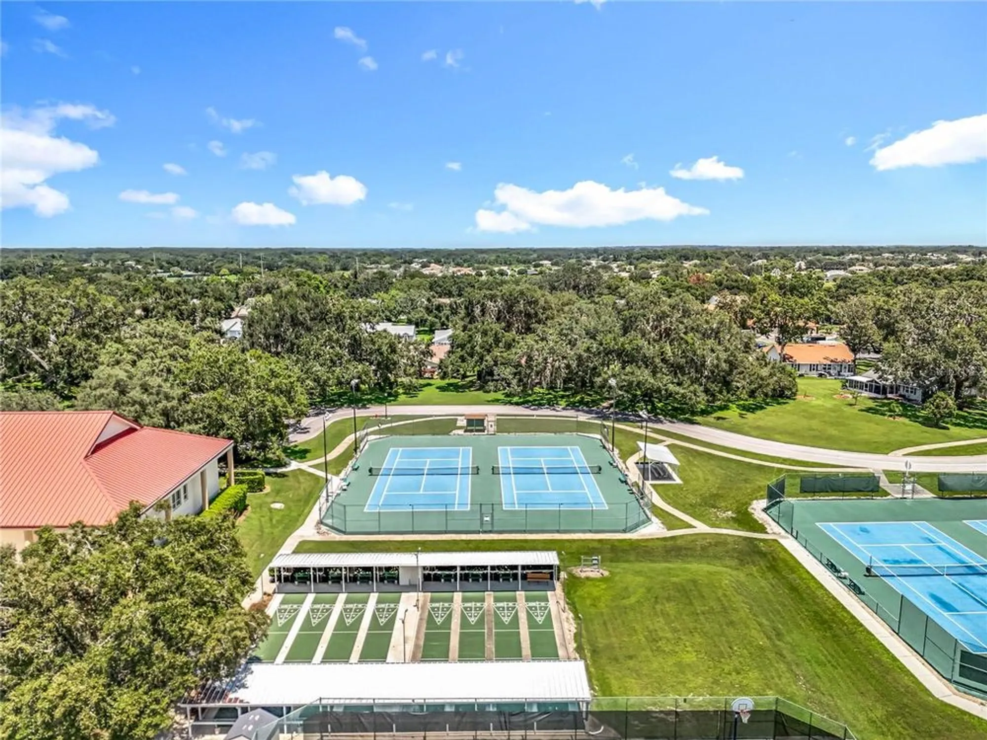 Property Slideshow image 52 of 61 | 26616 racquet cir, Leesburg, FL, 34748