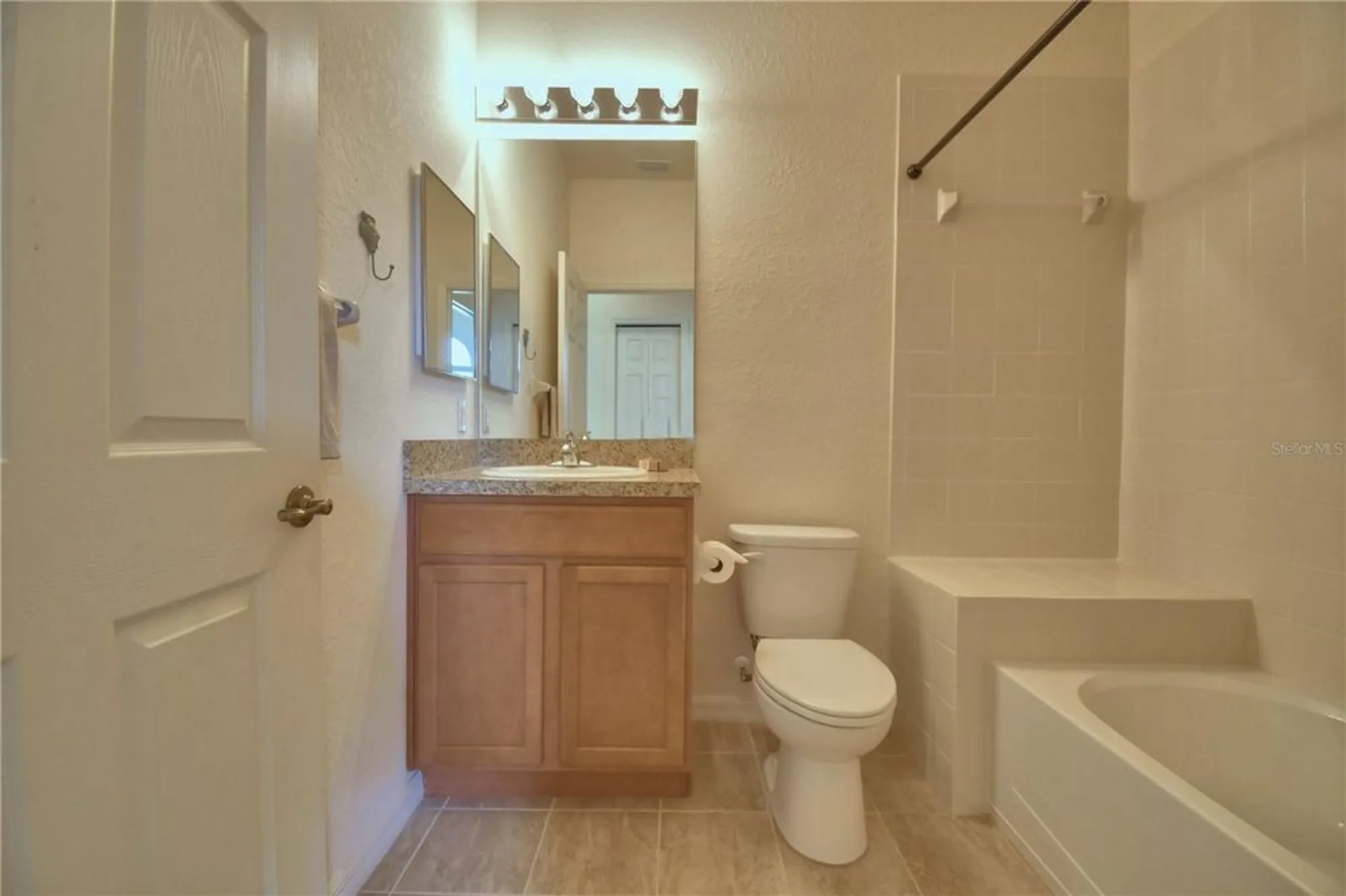 Property Slideshow image 24 of 68 | 1613 linz ct, Winter Haven, FL, 33884