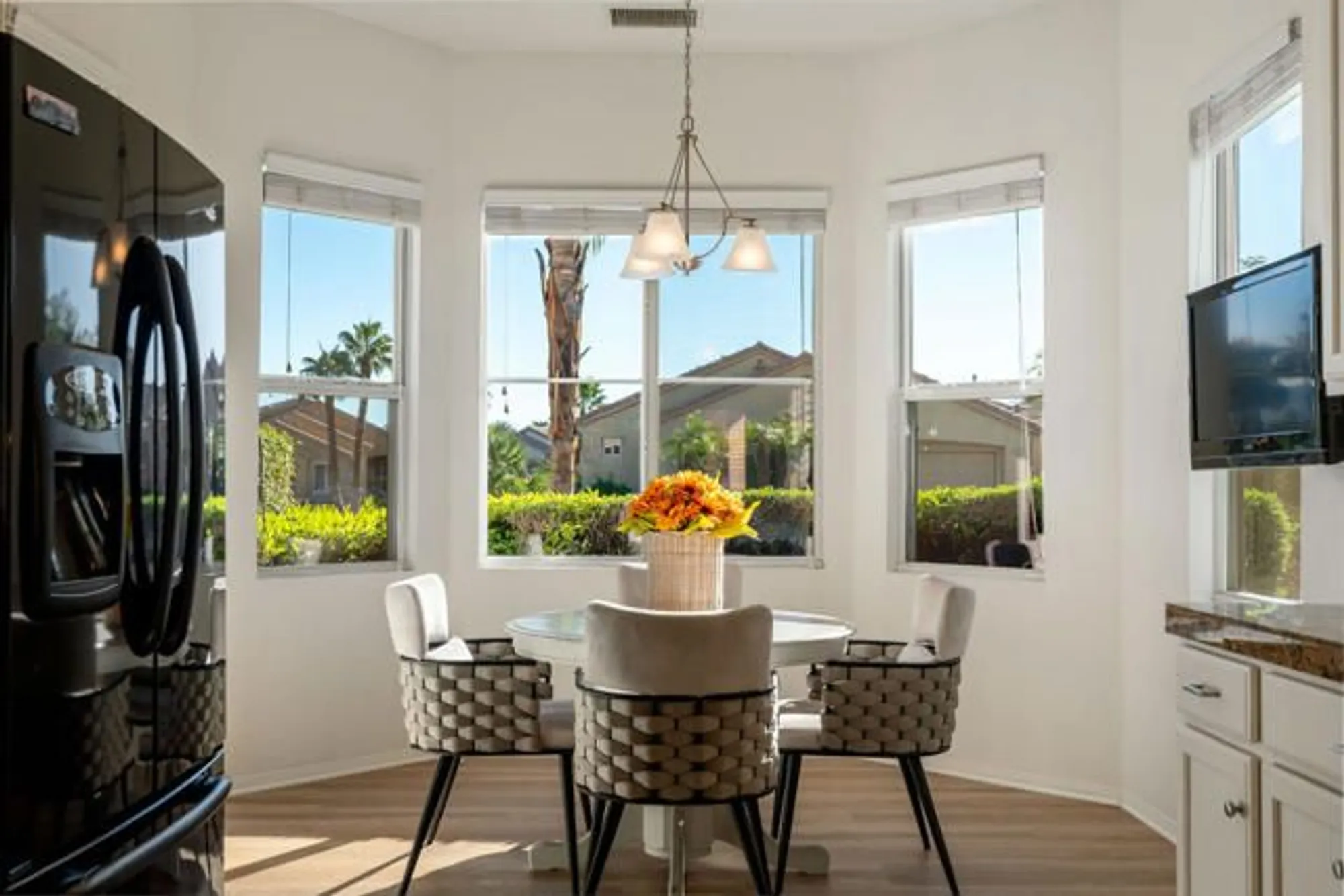 Property Slideshow image 13 of 42 | 44719 alexandria vale, Indio, CA, 92201