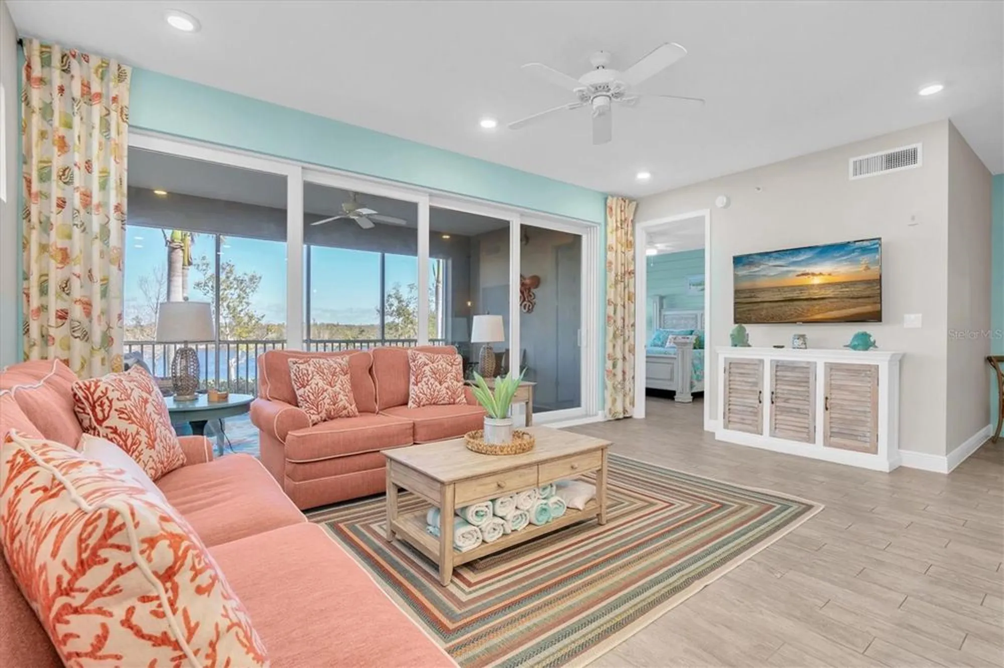 Property Slideshow image 8 of 41 | 383 aruba cir unit 102, Bradenton, FL, 34209