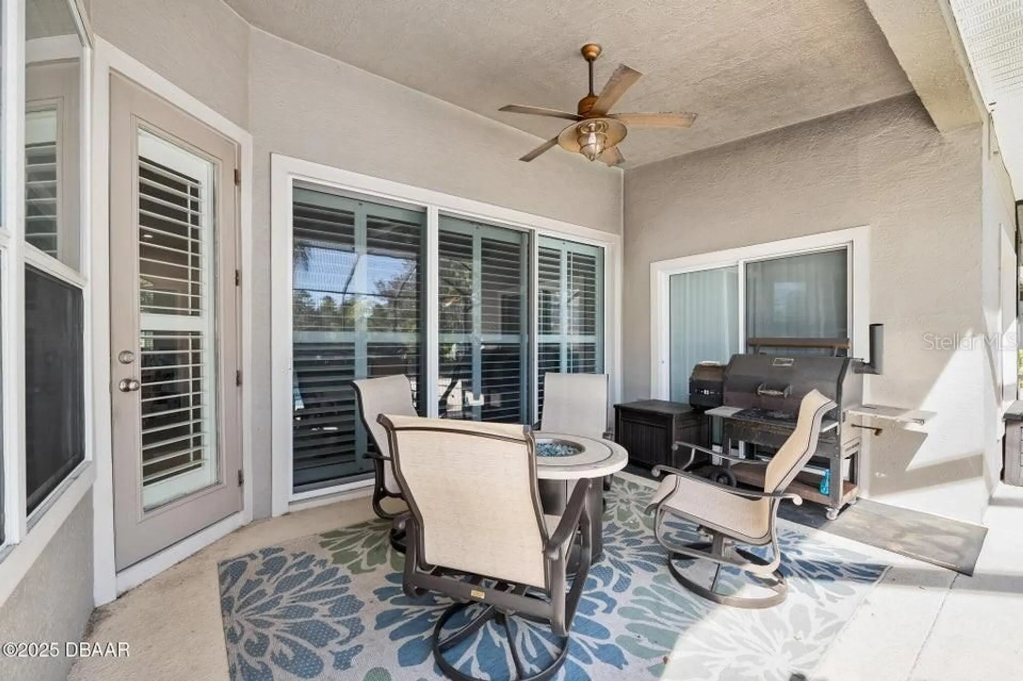 Property Slideshow image 6 of 24 | 1221 harwick ln, Ormond Beach, FL, 32174