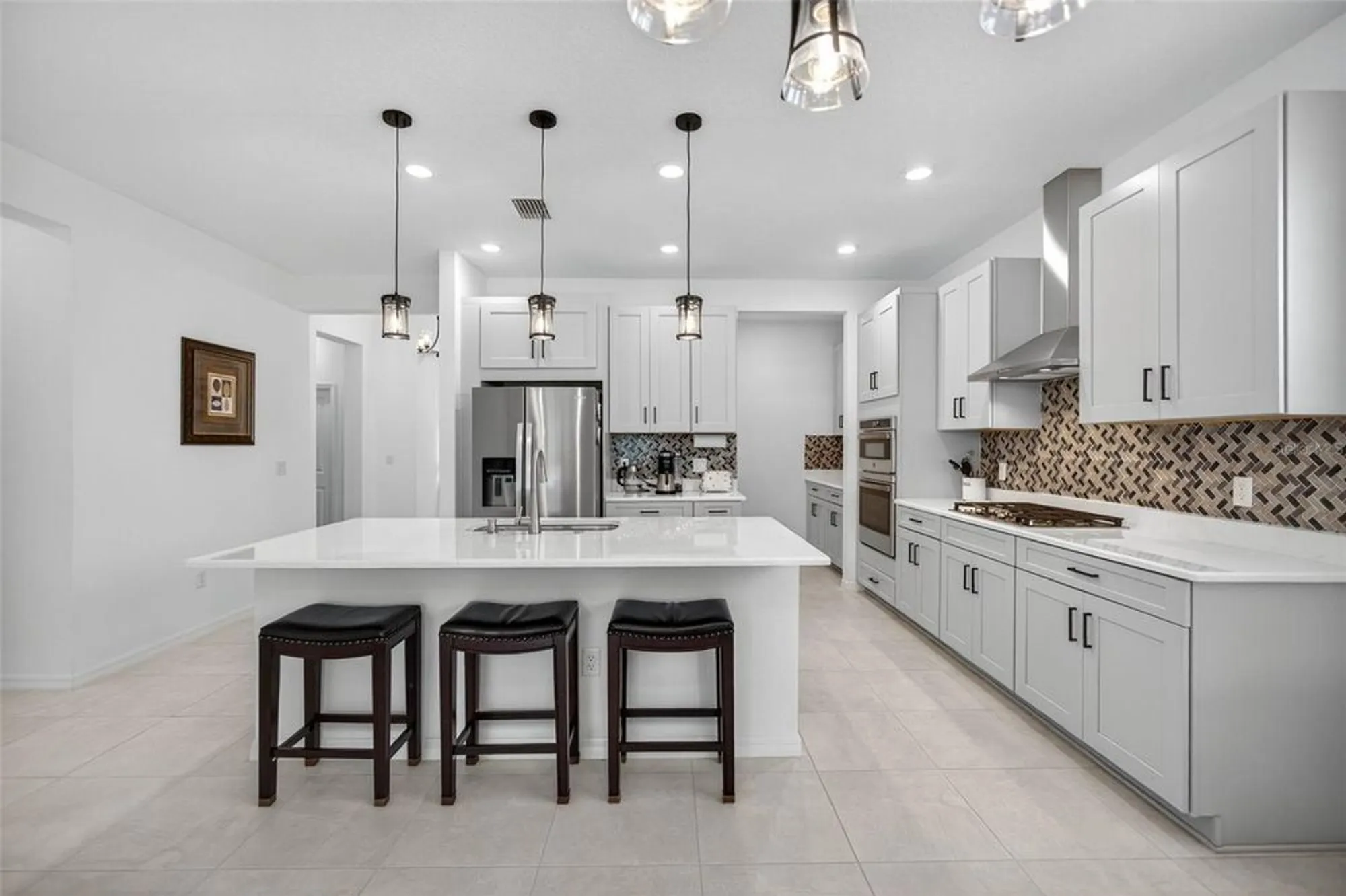 Property Slideshow image 13 of 47 | 16426 paynes mill dr, Bradenton, FL, 34211