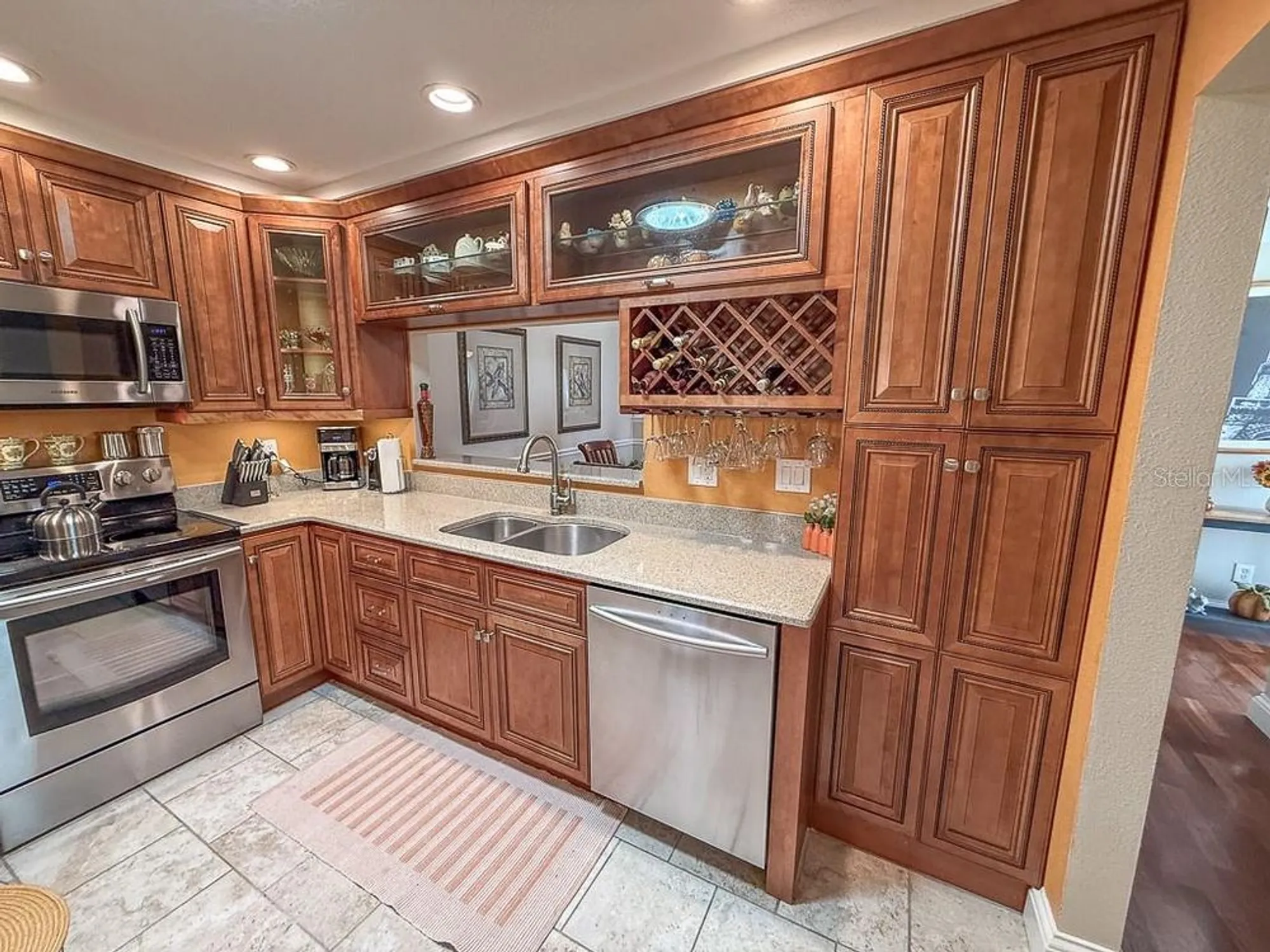 Property Slideshow image 12 of 58 | 3273 mcmath dr, Palm Harbor, FL, 34684