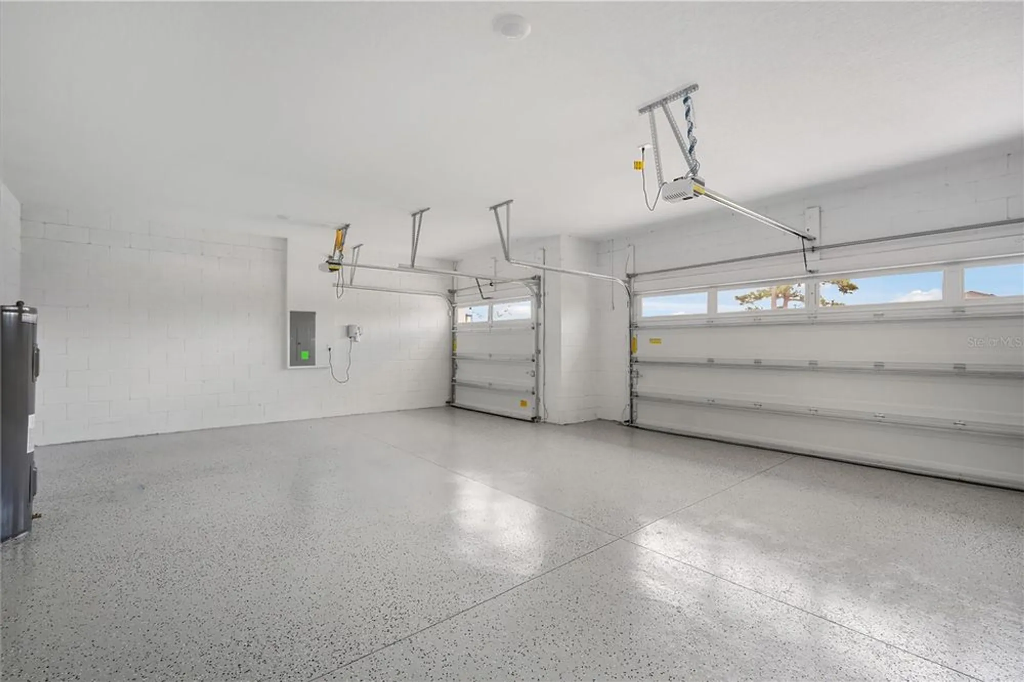 Property Slideshow image 4 of 45 | 9195 players dr, Weeki Wachee, FL, 34613