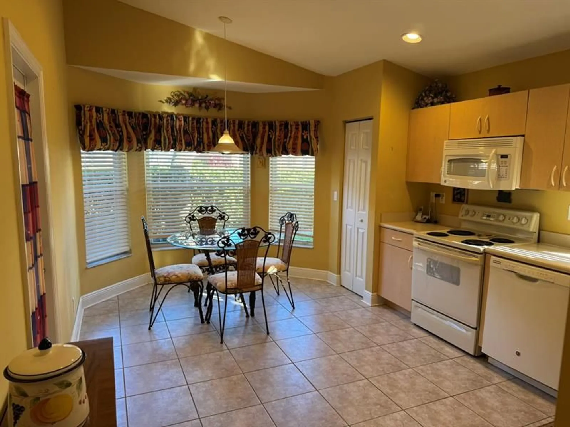 Property Slideshow image 17 of 64 | 13842 via perugia, Delray Beach, FL, 33446