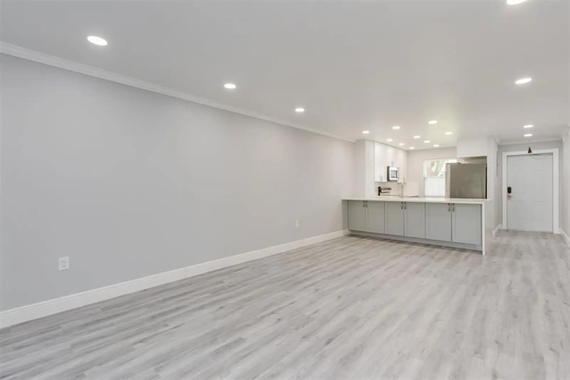 Property Slideshow image 14 of 43 | 9856 marina blvd 1314, Boca Raton, FL, 33428